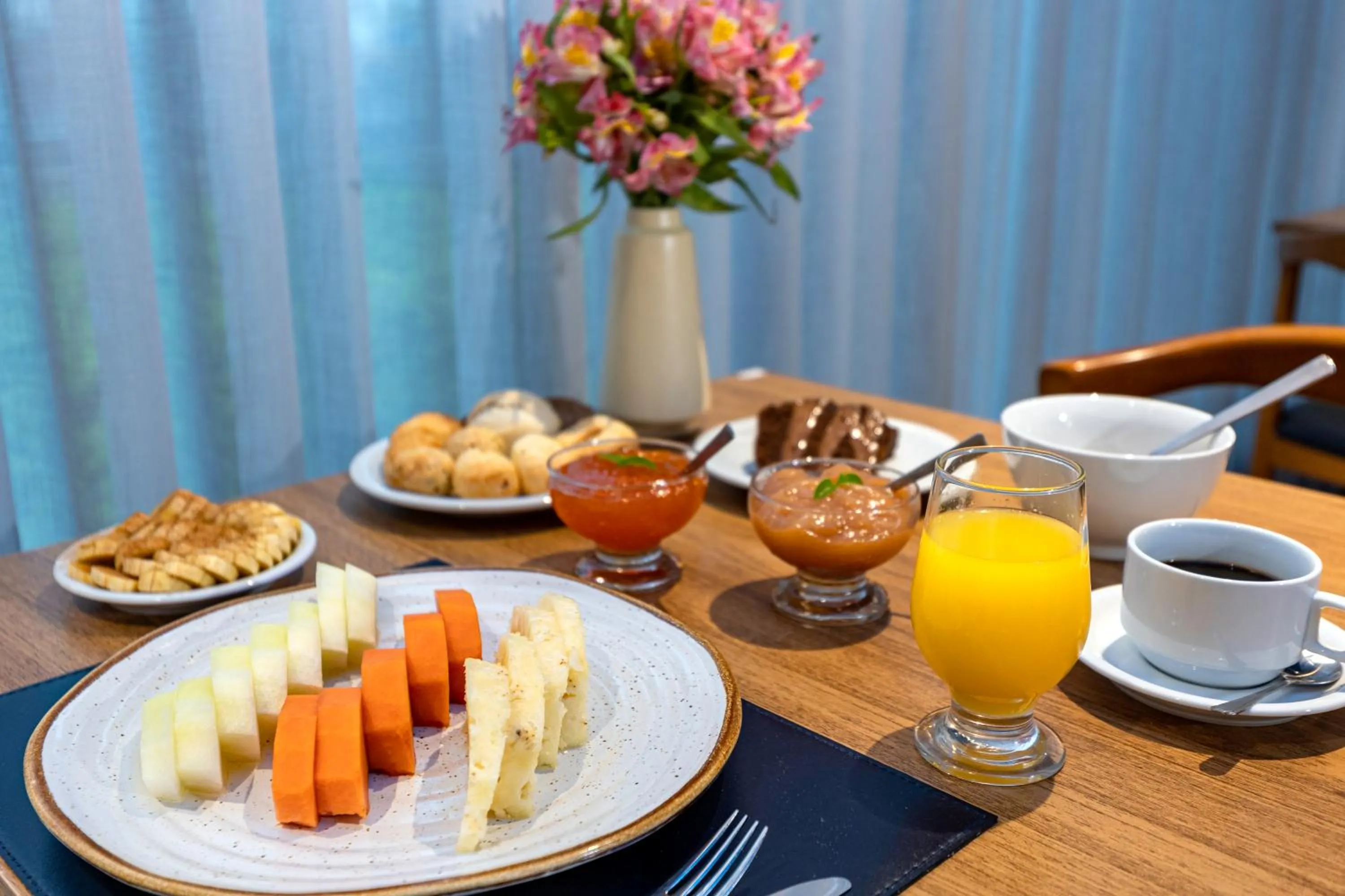 Breakfast in Intercity Tatuapé