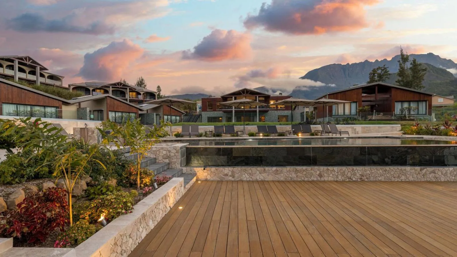 Property building in Sarana Hôtel & Spa