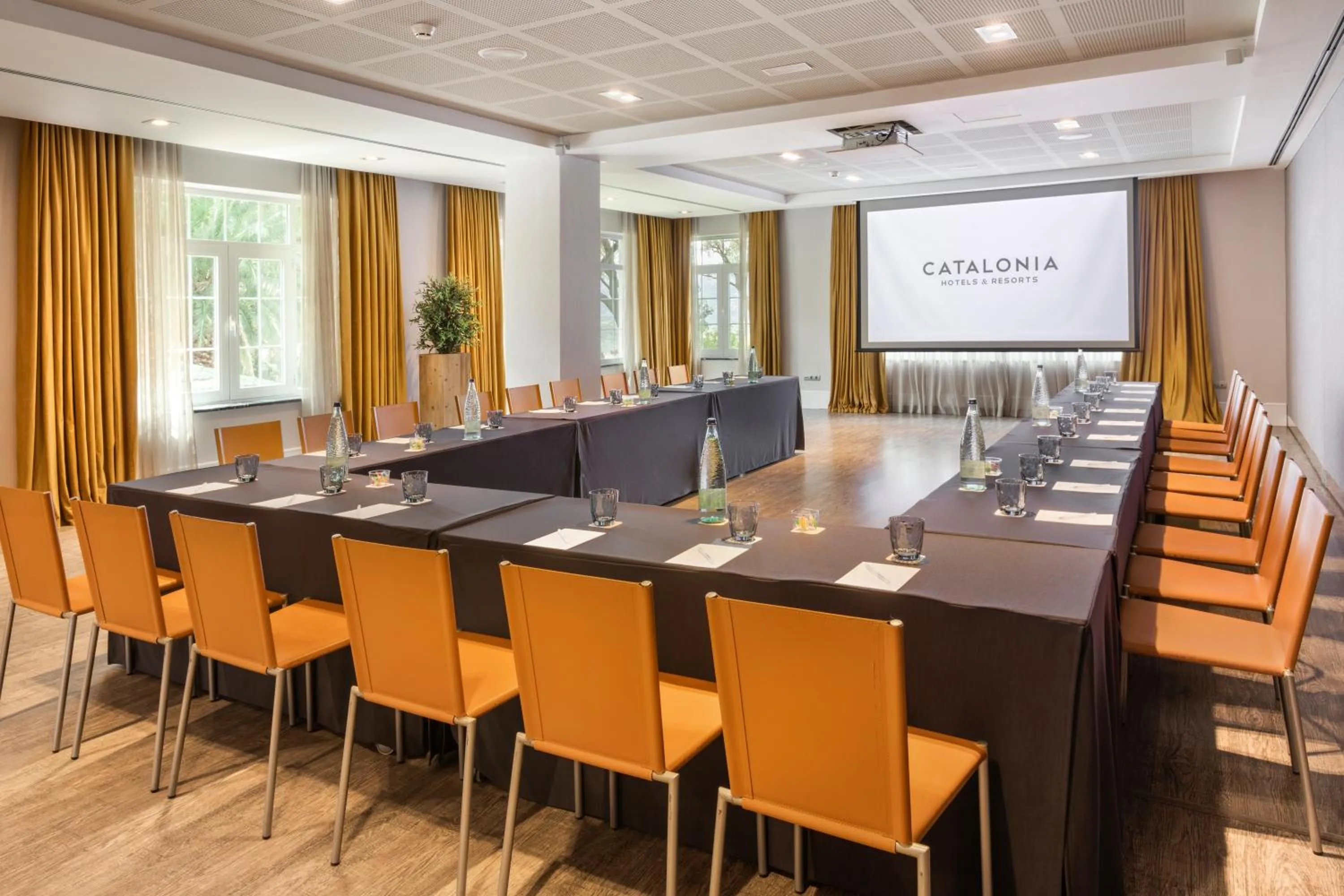 TV and multimedia in Catalonia Reina Victoria