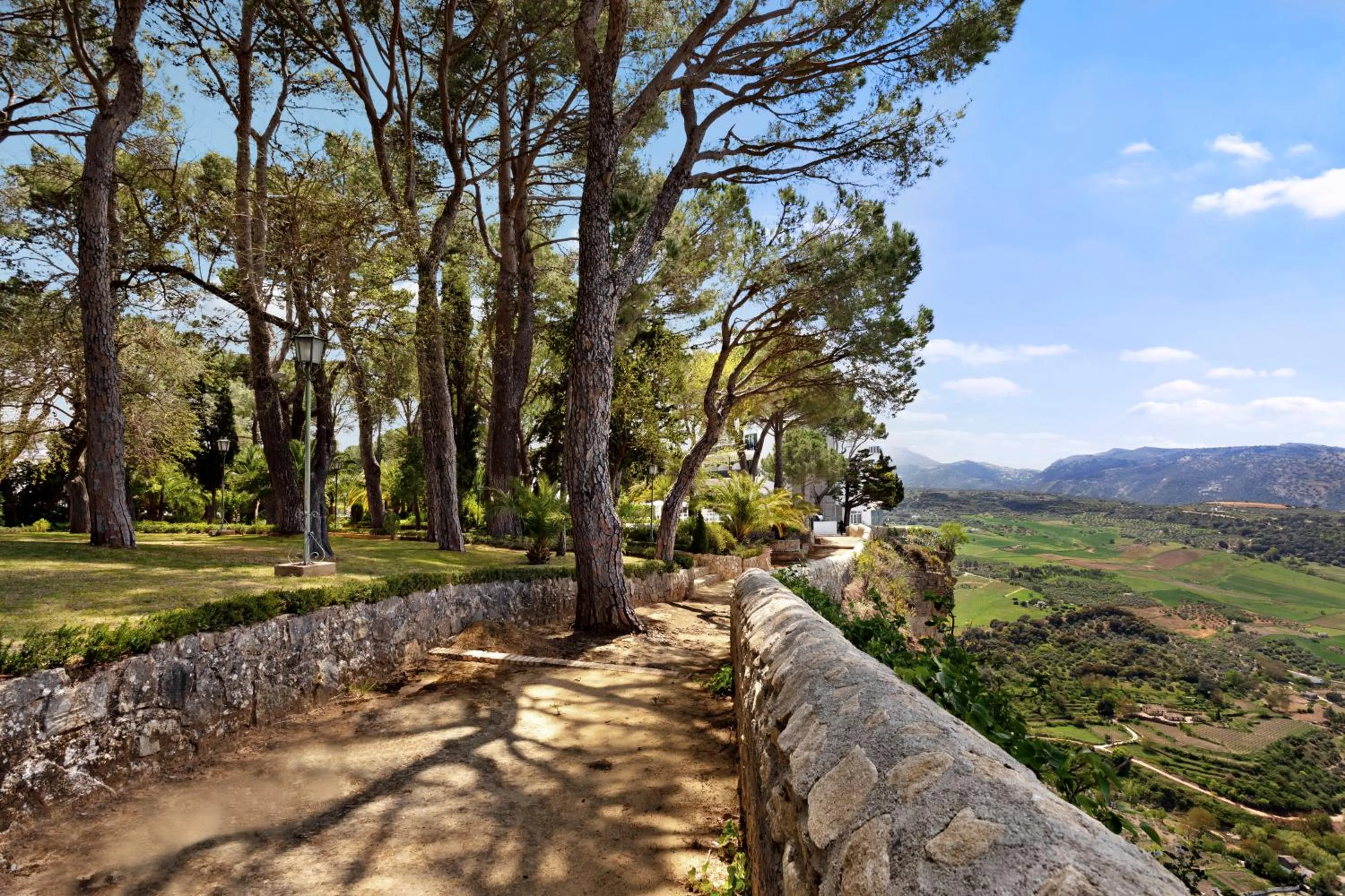 Off site in Catalonia Reina Victoria