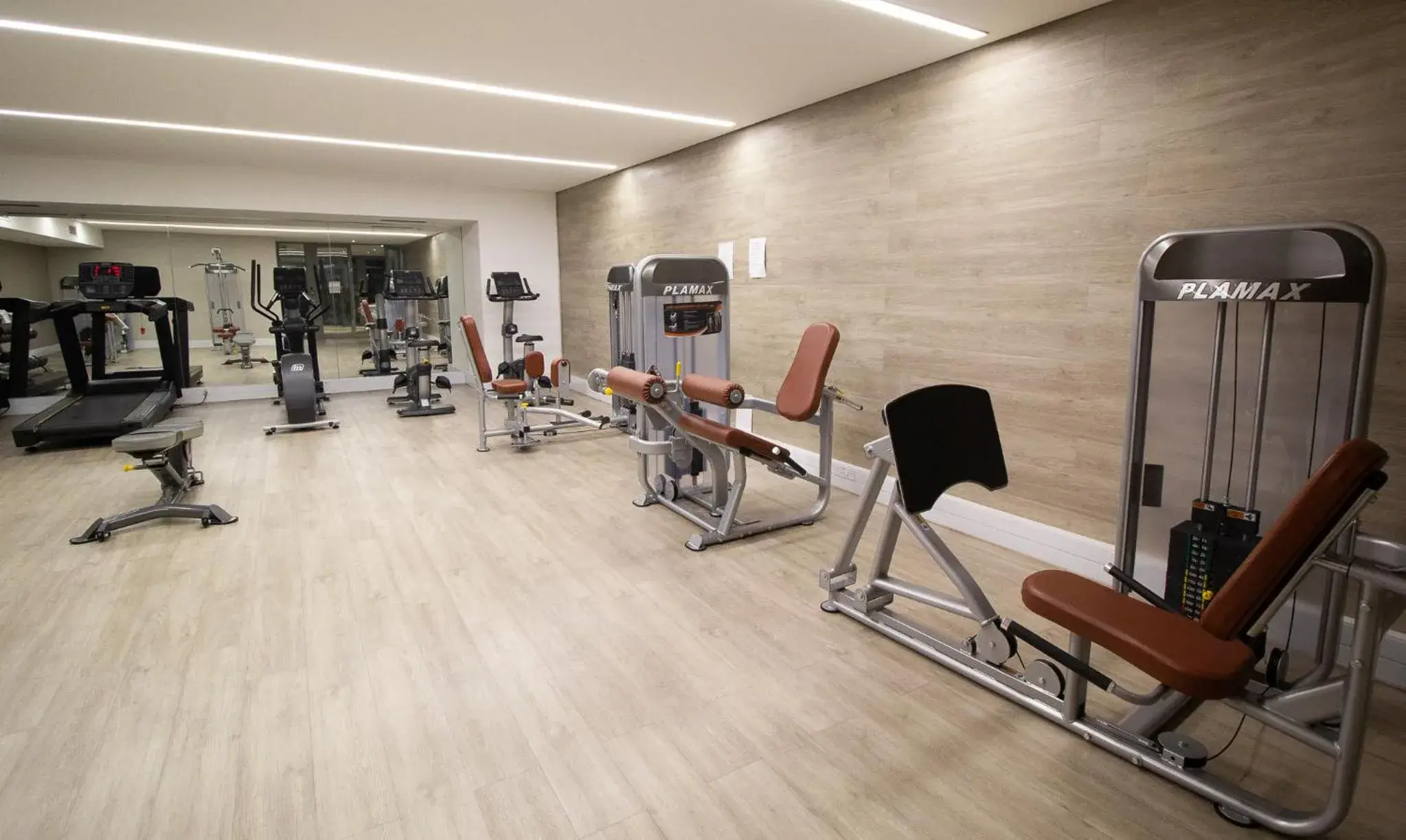 Fitness centre/facilities in CGRSA Apartments Sandton Fitness centre/facilities in CGRSA Apartments Sandton
