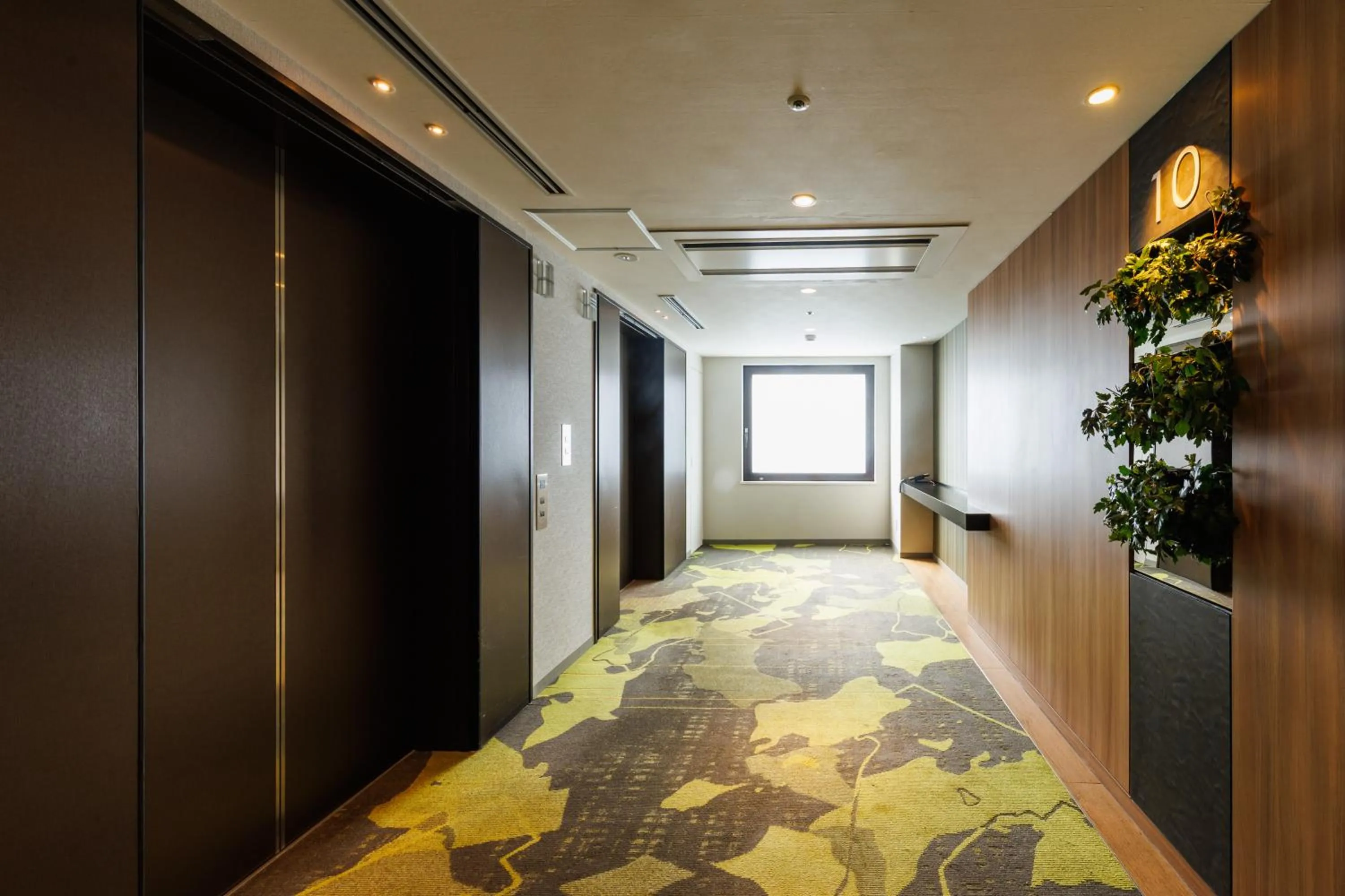 elevator in JR-East Hotel Mets Shibuya