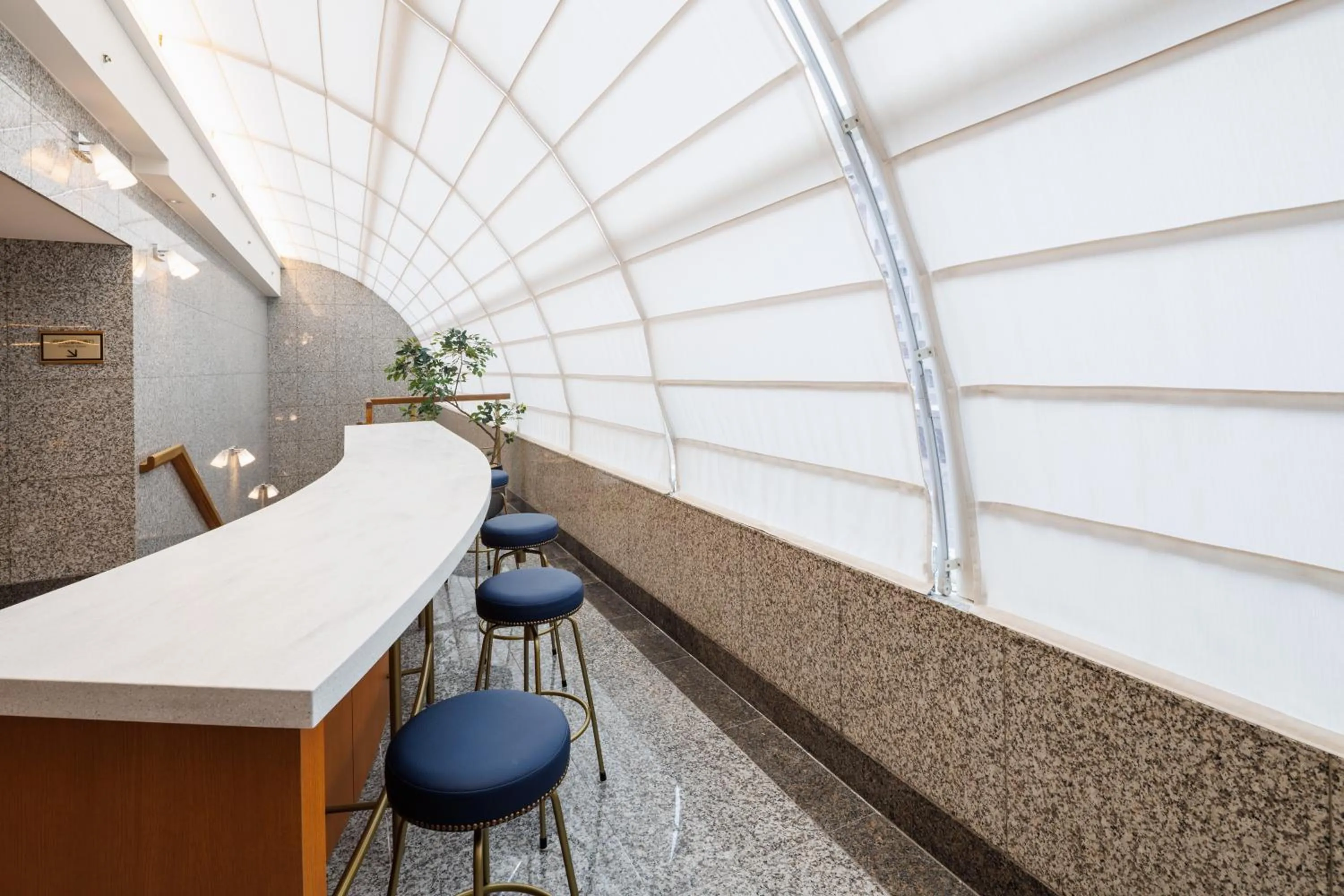 Lobby or reception in JR-East Hotel Mets Shibuya