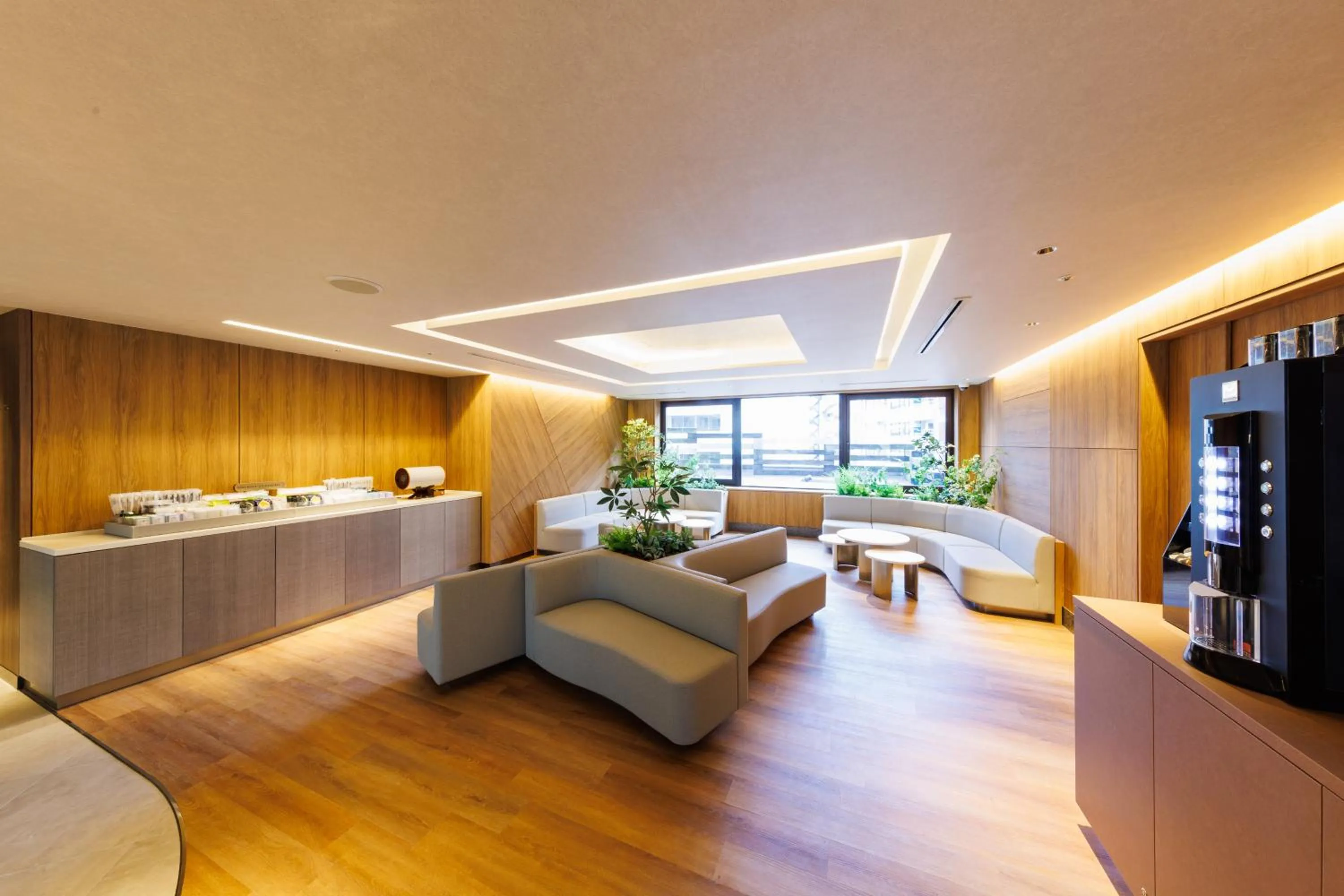 Lobby or reception in JR-East Hotel Mets Shibuya