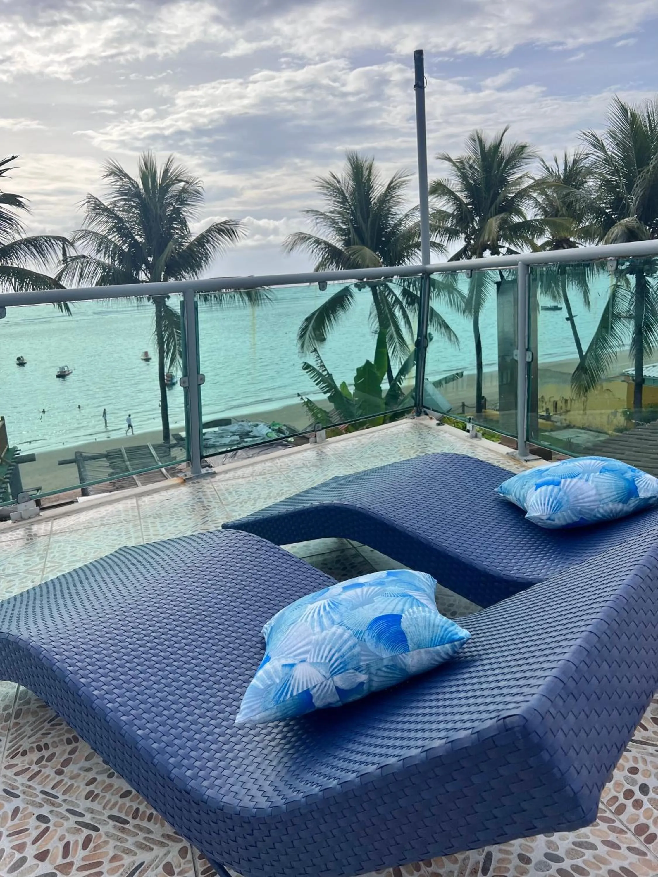 Pousada Mali em frente as Piscinas Naturais