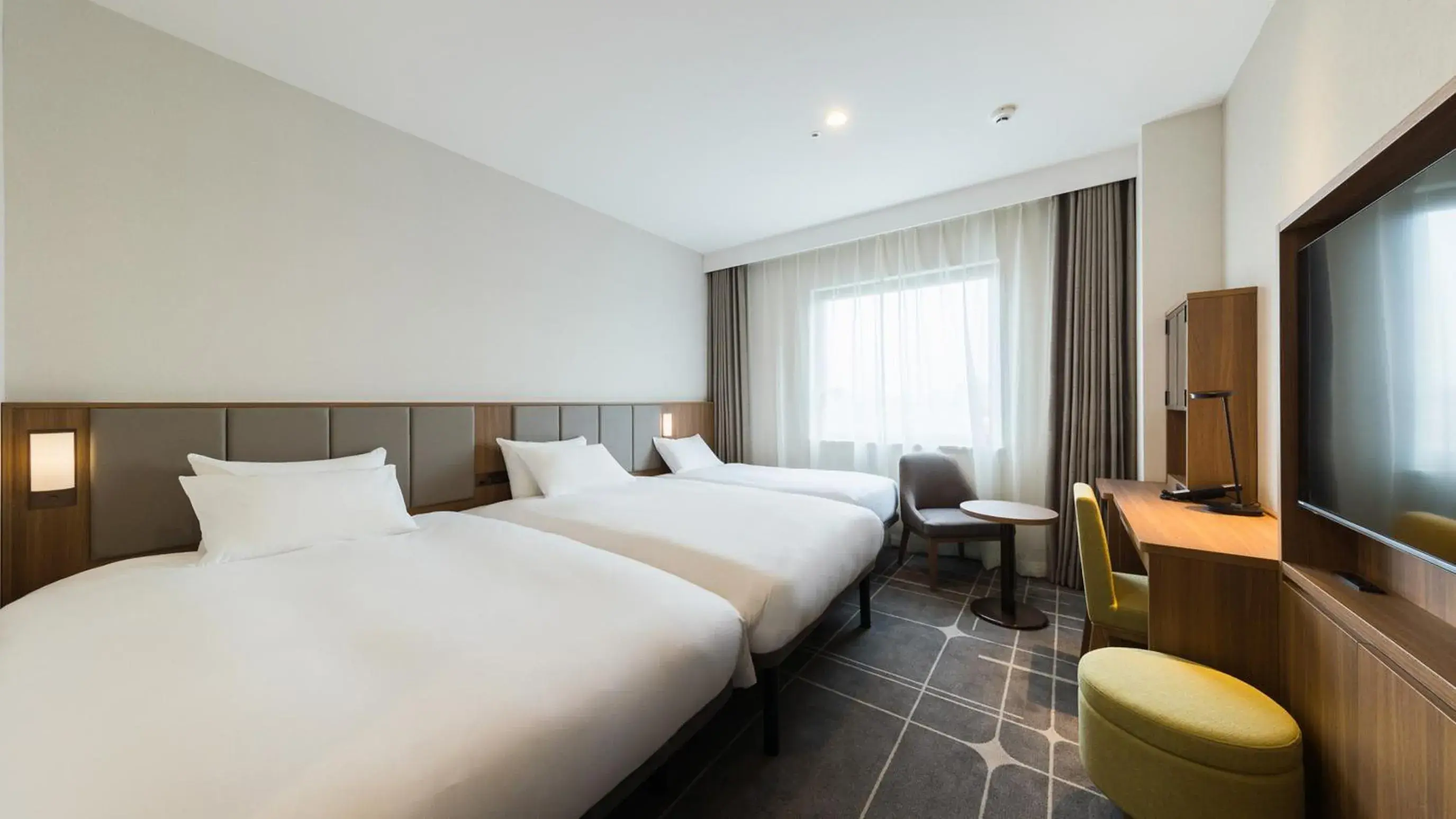 Bed in JR-East Hotel Mets Mejiro Bed in JR-East Hotel Mets Mejiro