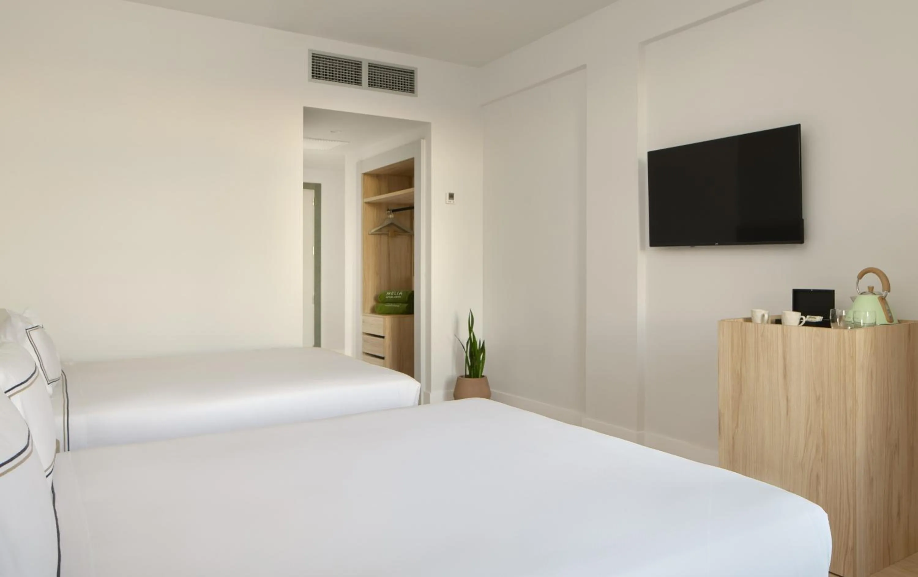 Bed in Meliá Lloret de Mar