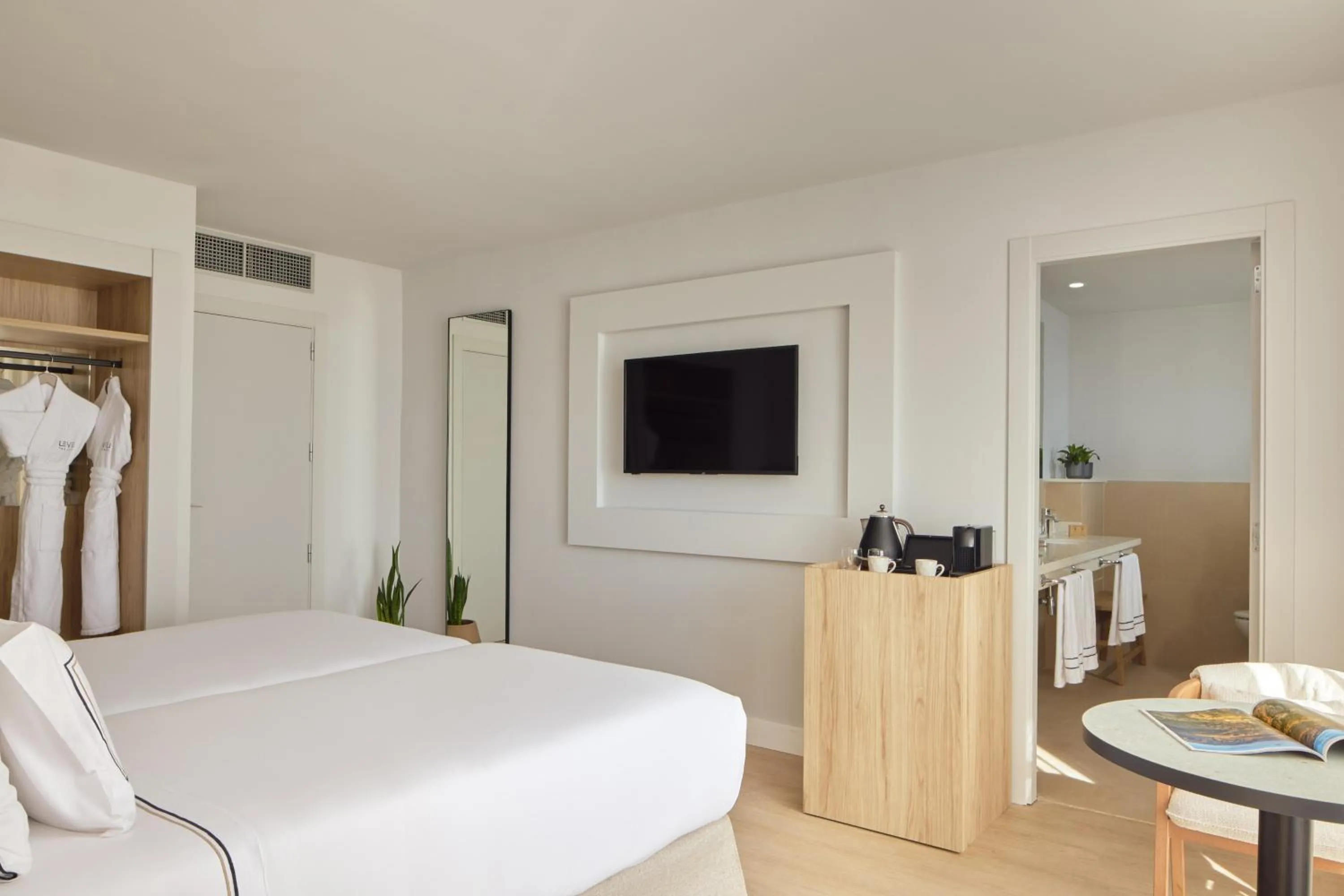 Bed in Meliá Lloret de Mar