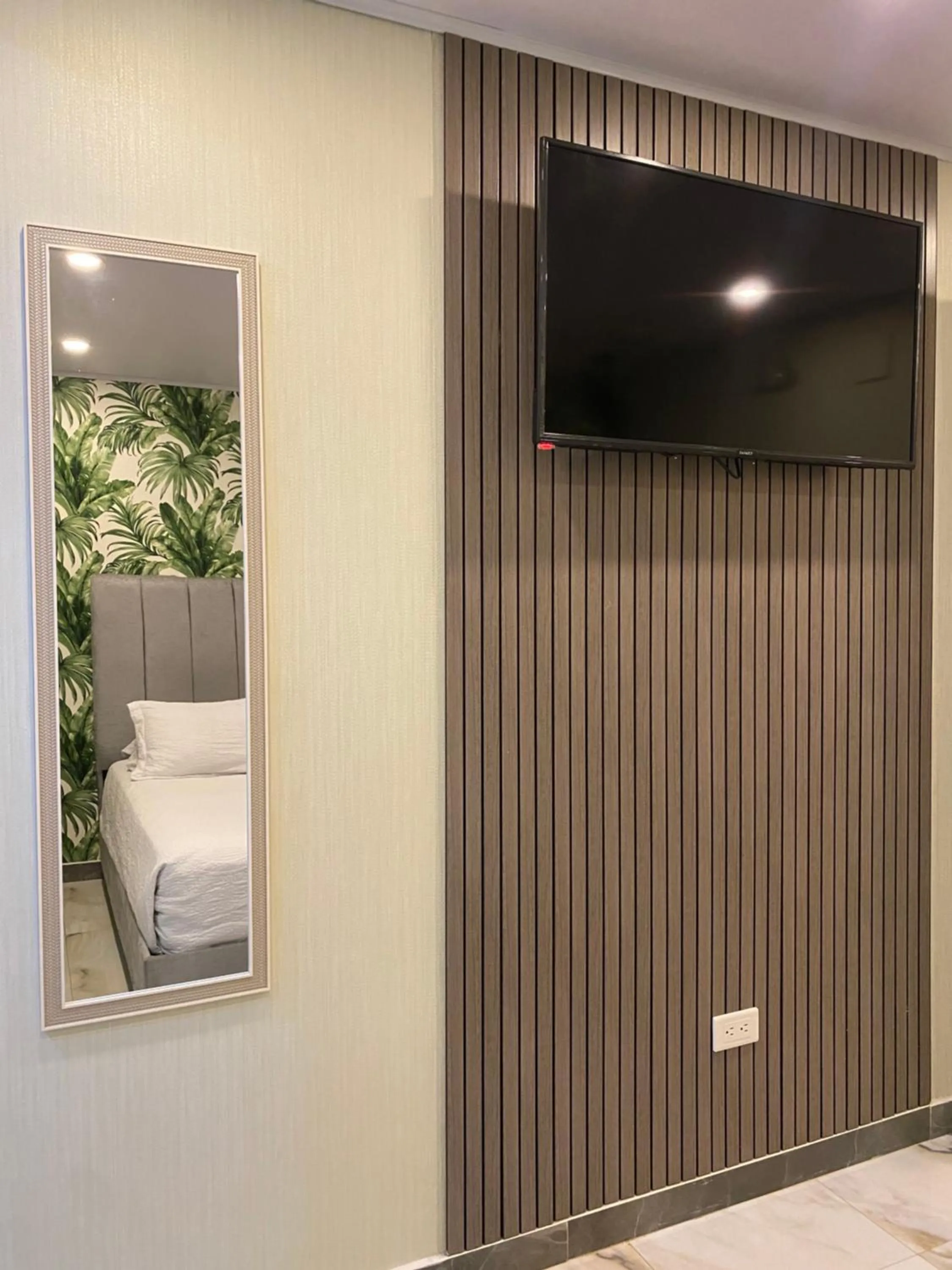 TV and multimedia, Bed in WH HOTEL