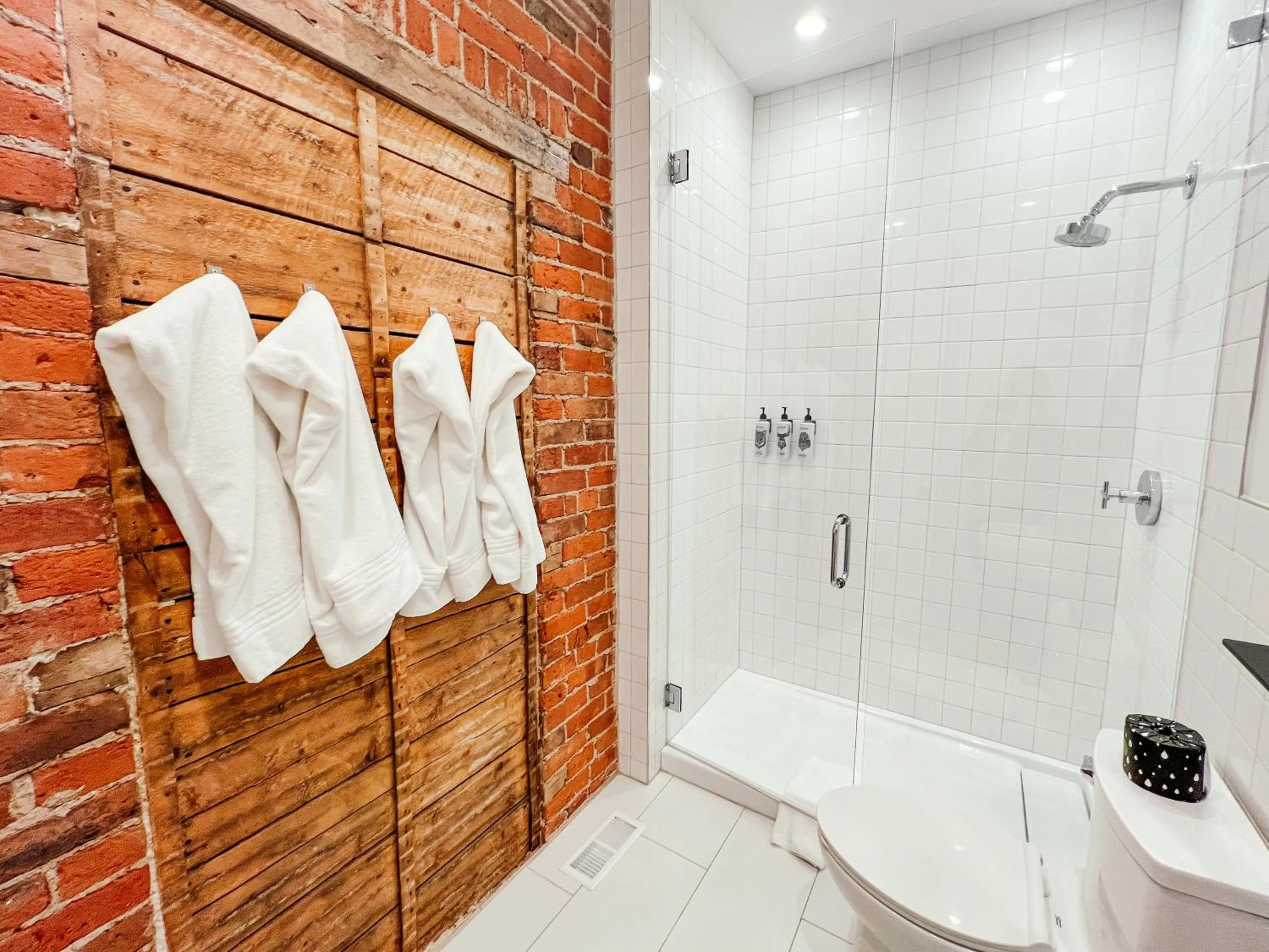 Shower in The Timberline