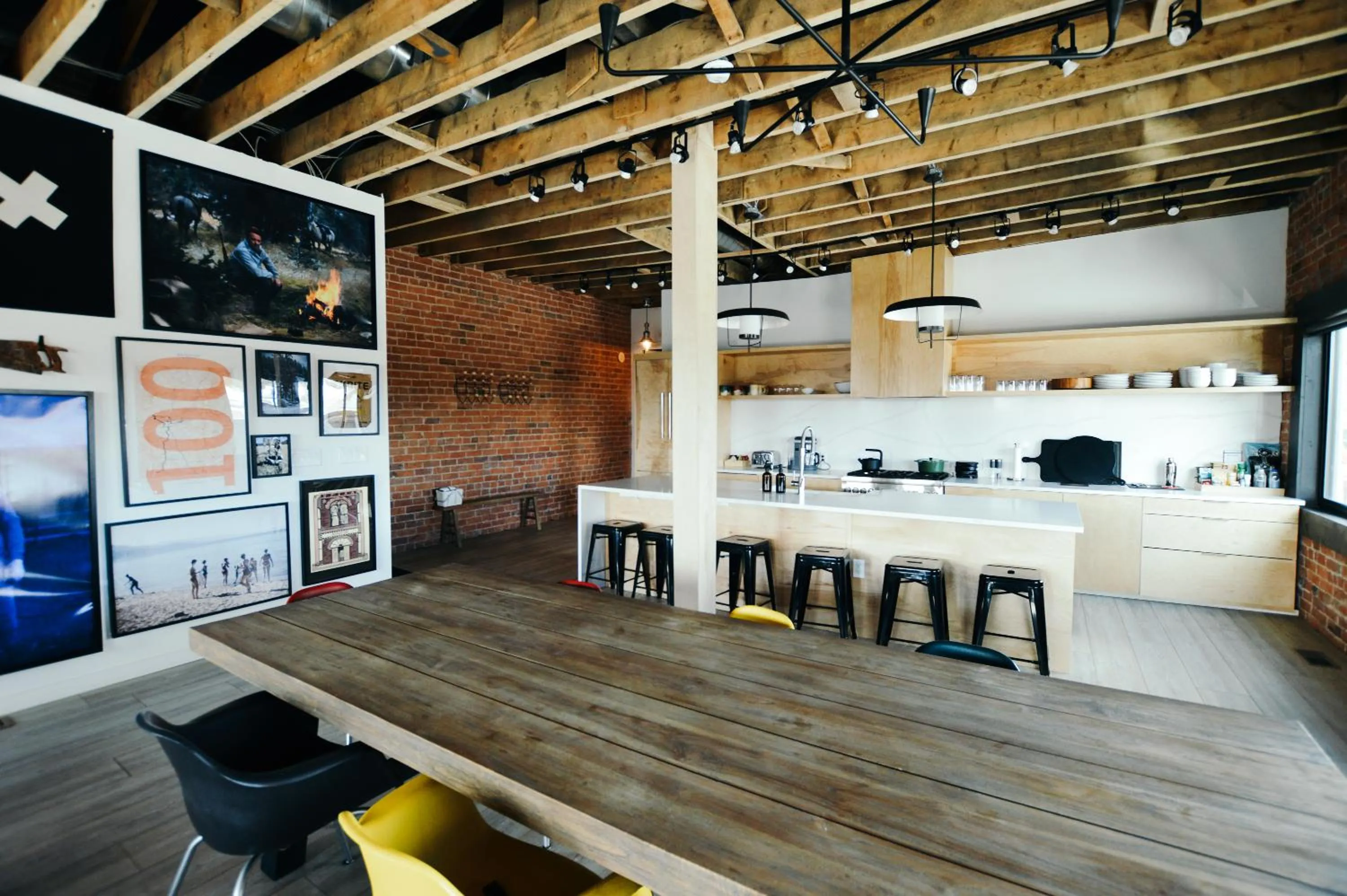 Dining area in The Timberline
