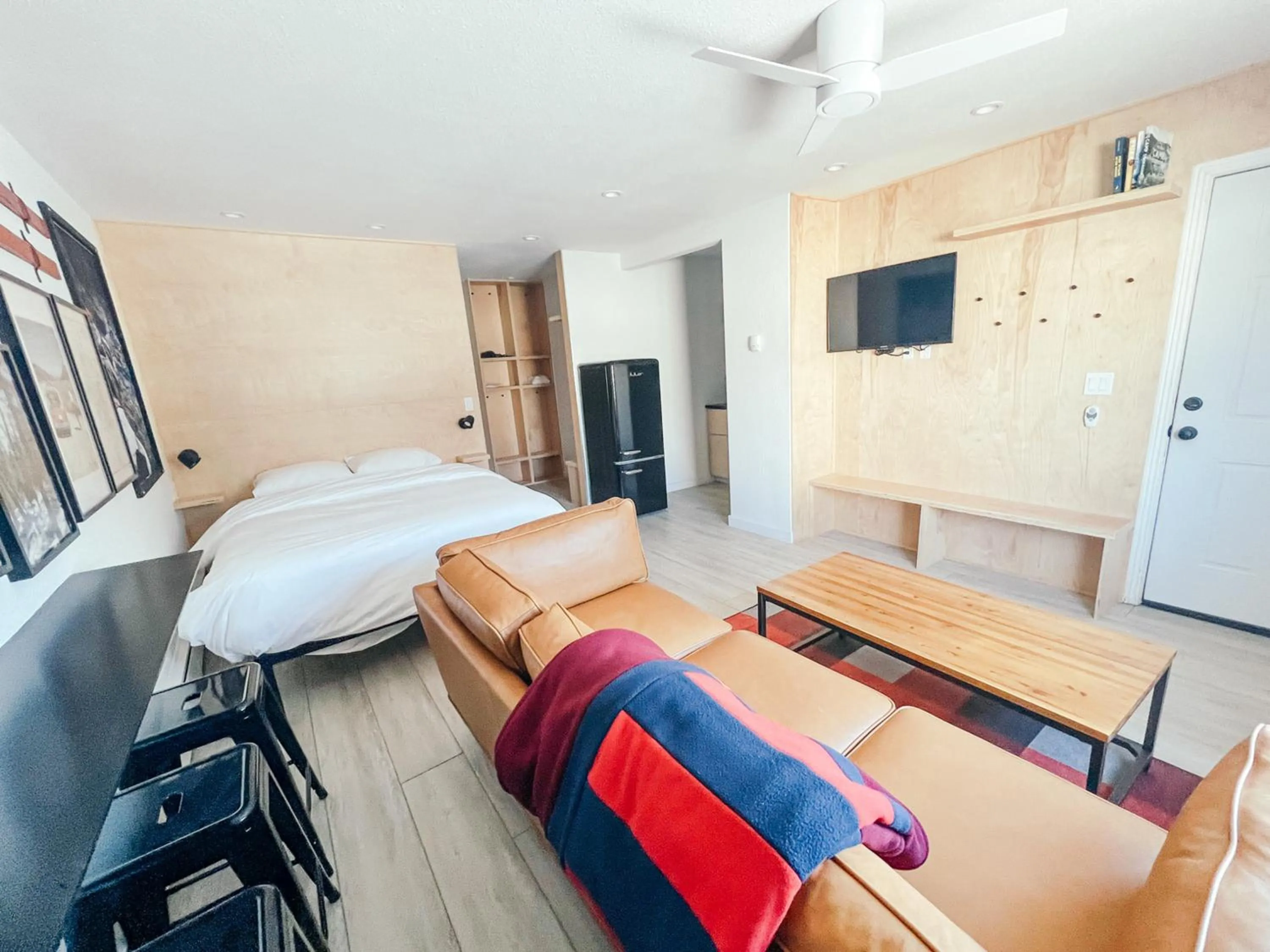 TV and multimedia, Bed in The Timberline