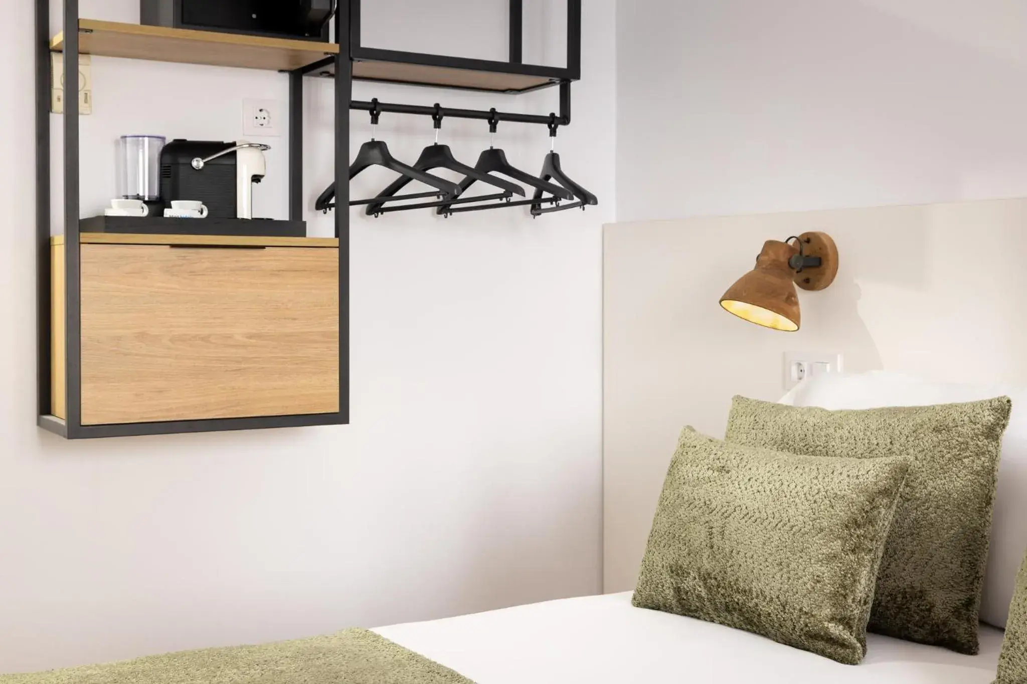 Single Room in htop BCN City #htopEnjoy Single Room in htop BCN City #htopEnjoy