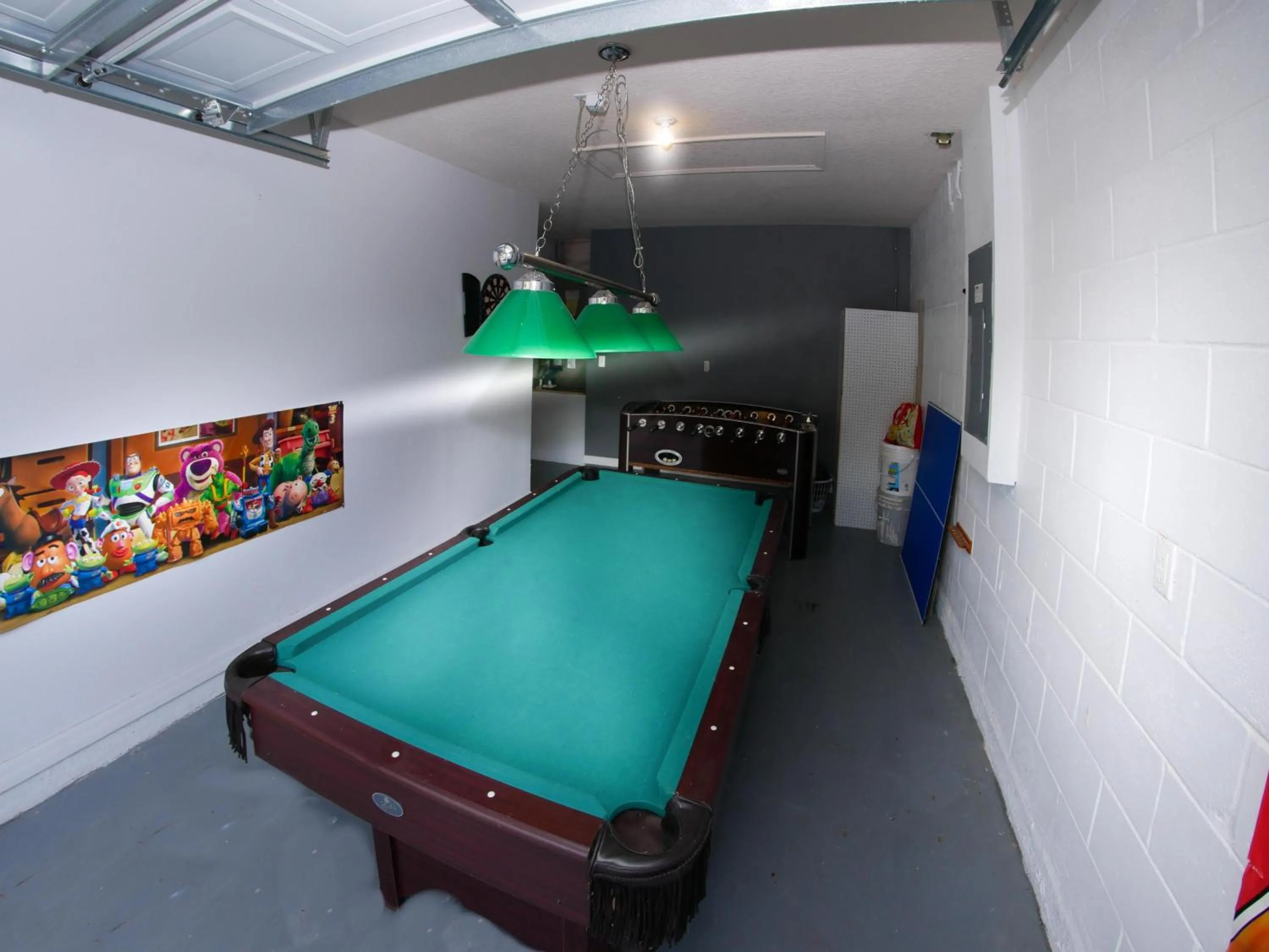 Kitchen or kitchenette in Great Community, Amazing Private Pool, Near Disney!