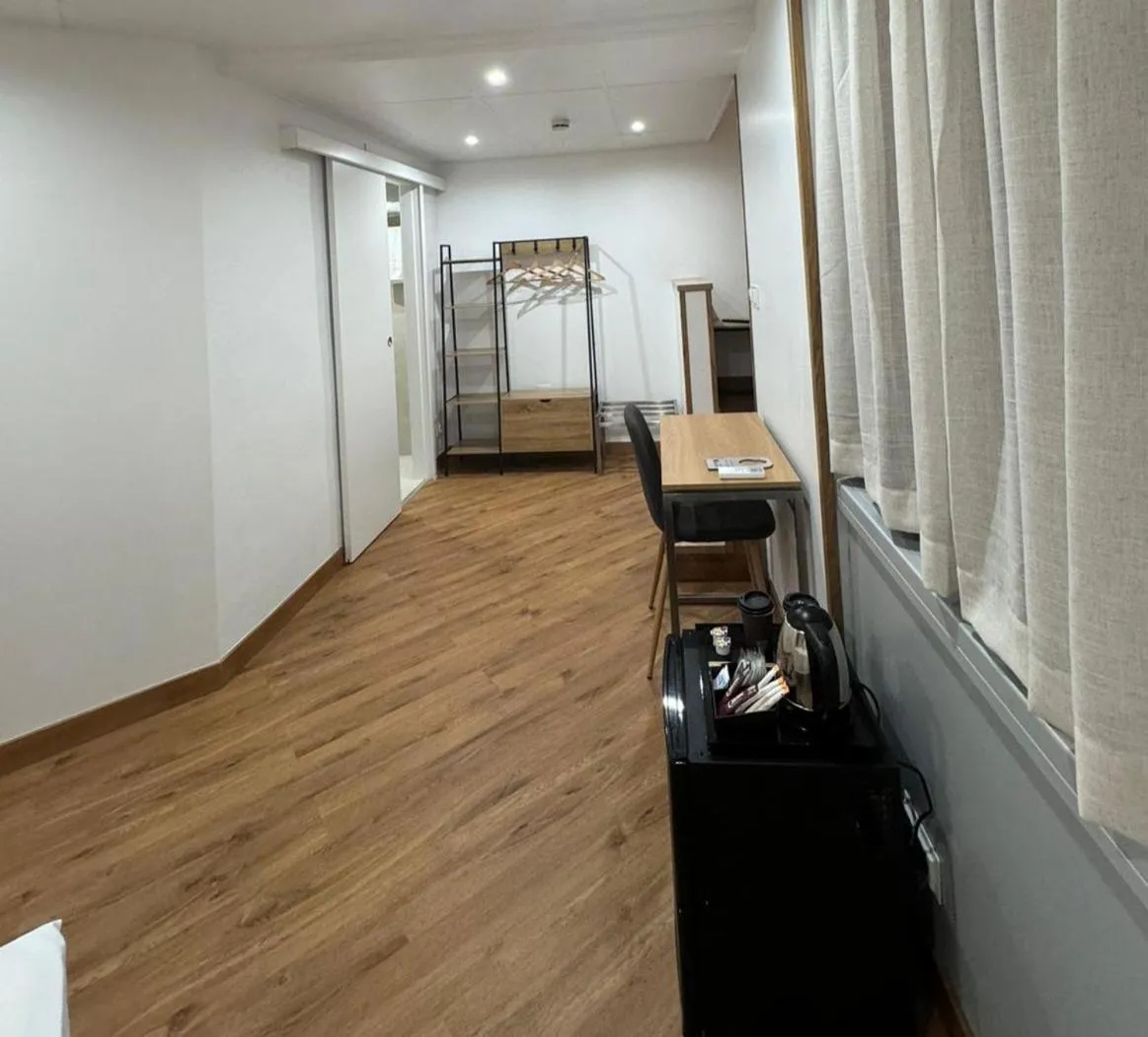 wardrobe in Hotel Medicis