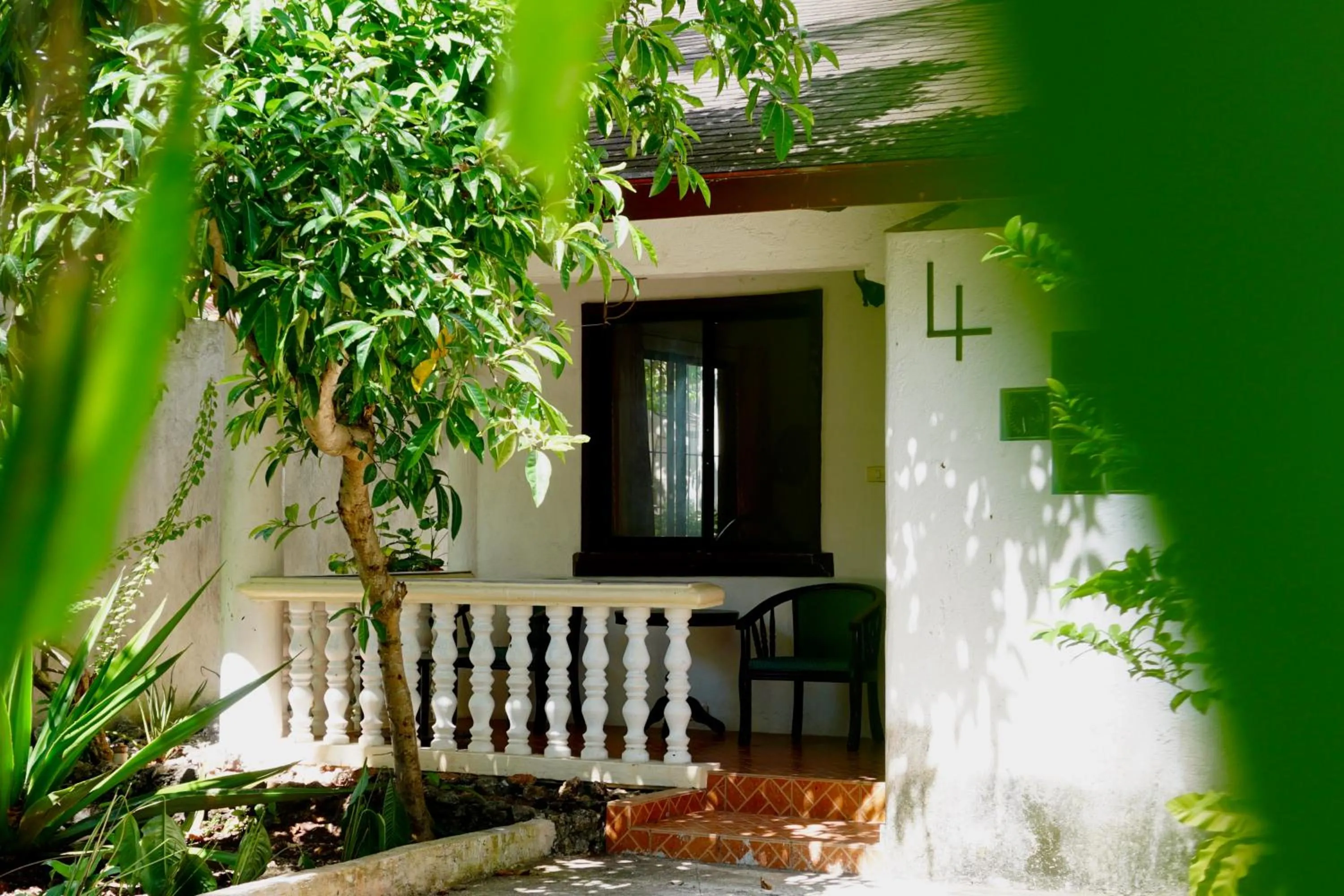 Nature Haven Villa - Flower Garden