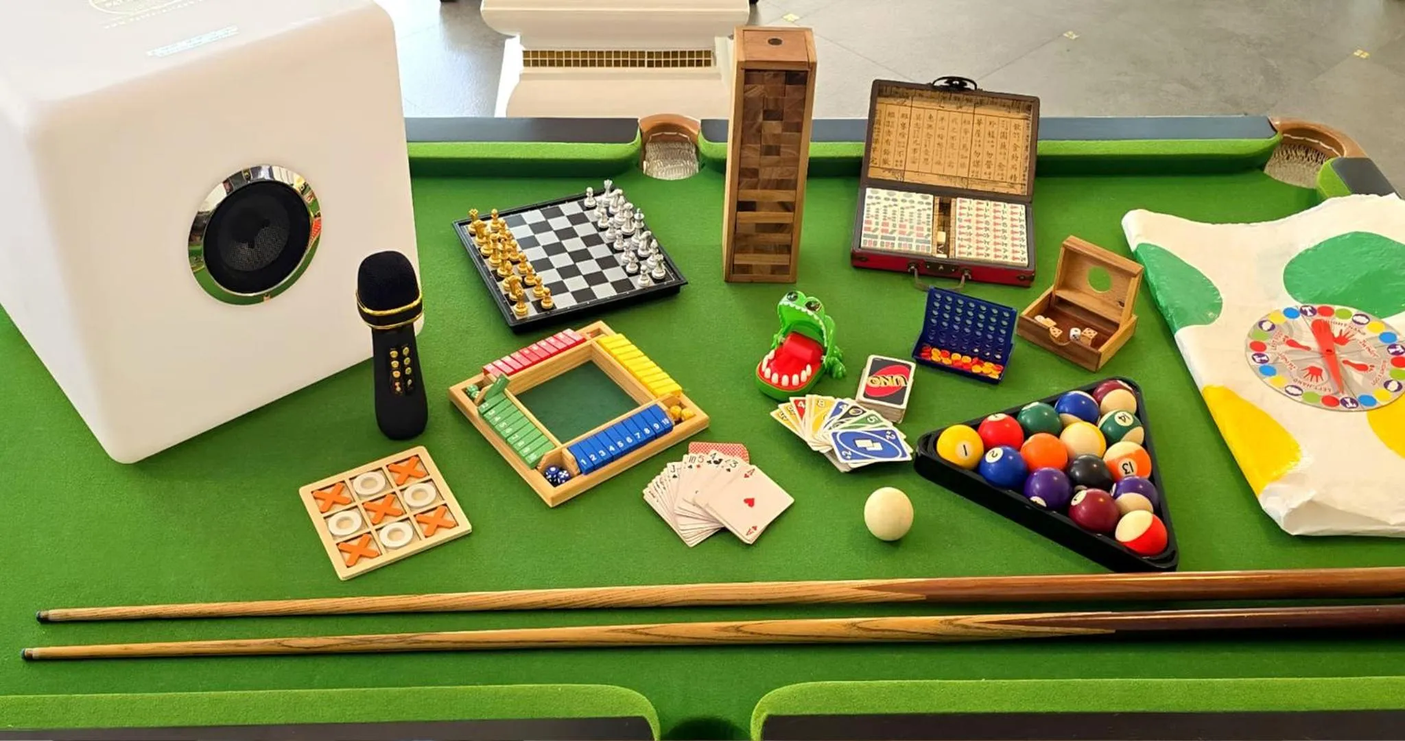 Game Room in GOLDLAND Luxury Pool Villa Pattaya Walking Street 8 Bedrooms