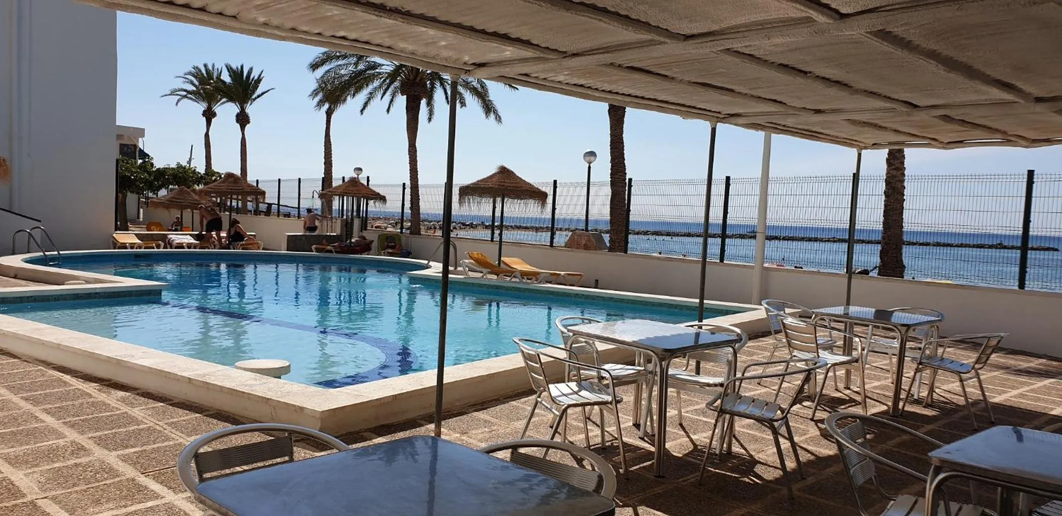 Lounge or bar in Medplaya Hotel Vistamar Costa Dorada