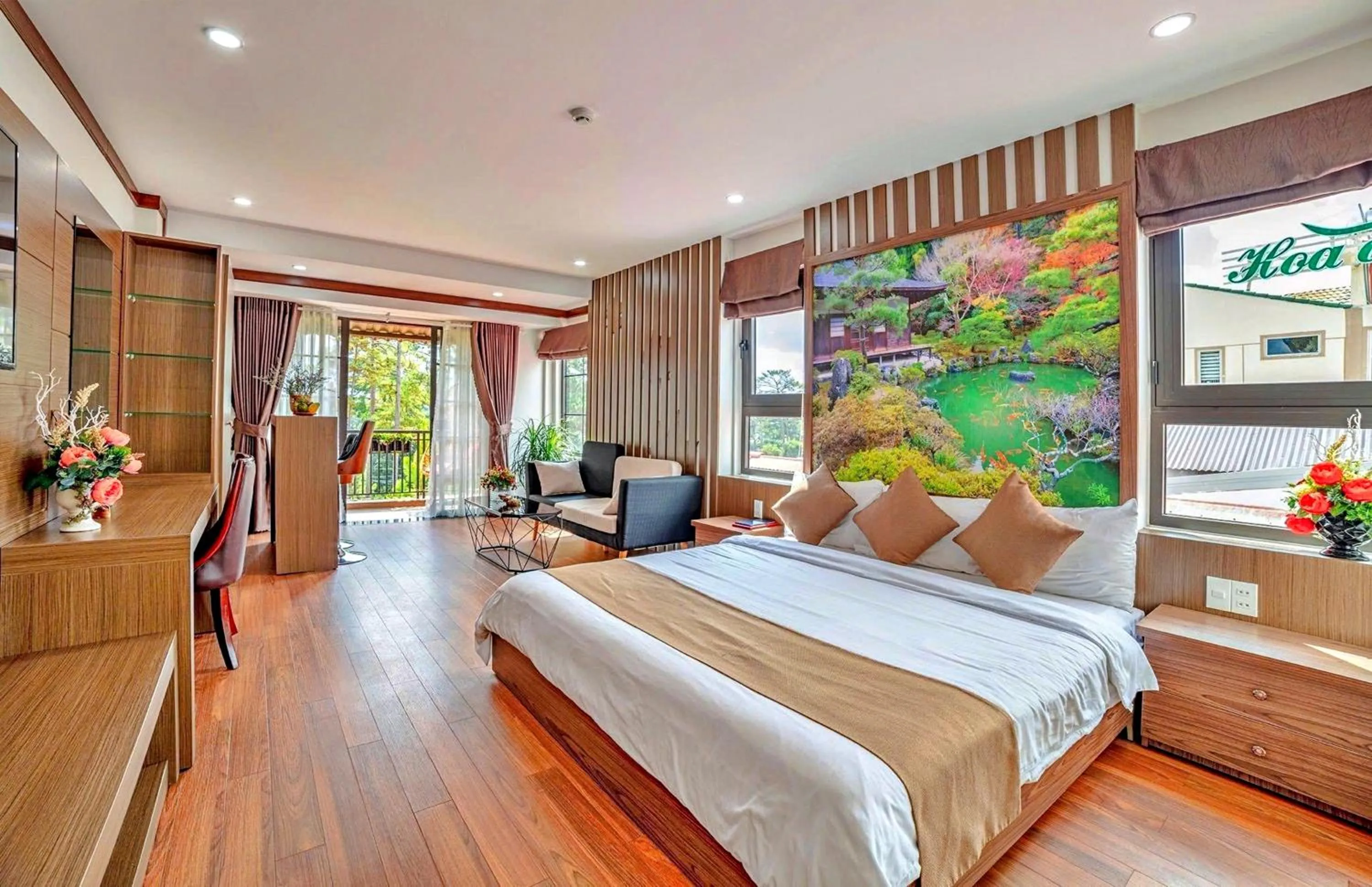 Deluxe Suite in S79 Khai Ngoc Hotel Dalat