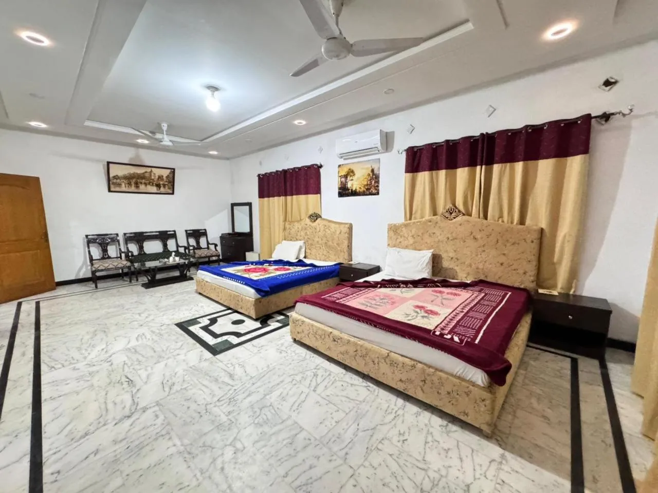 Imperial lodges