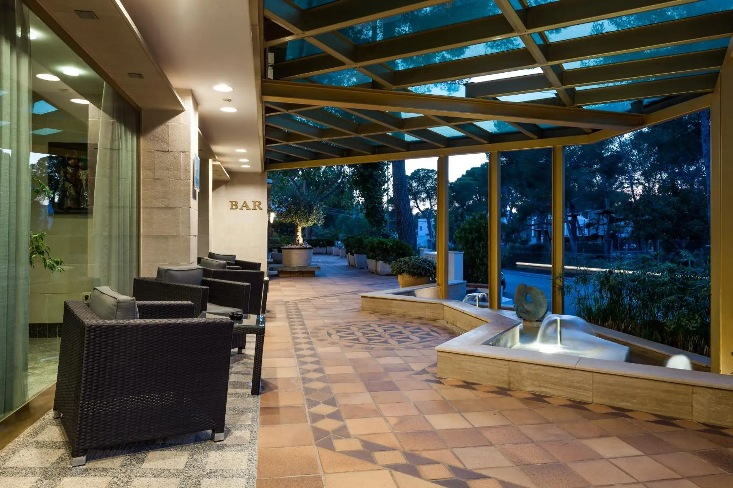 Facade/entrance in Suite Hotel S'Argamassa Palace Facade/entrance in Suite Hotel S'Argamassa Palace