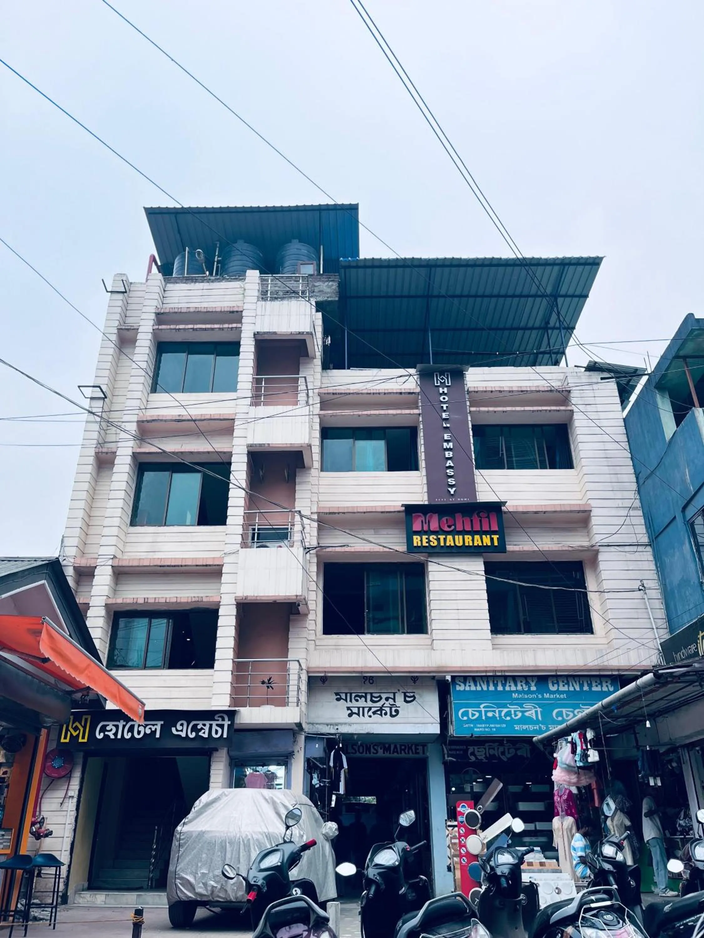 Property building in Hotel Embassy