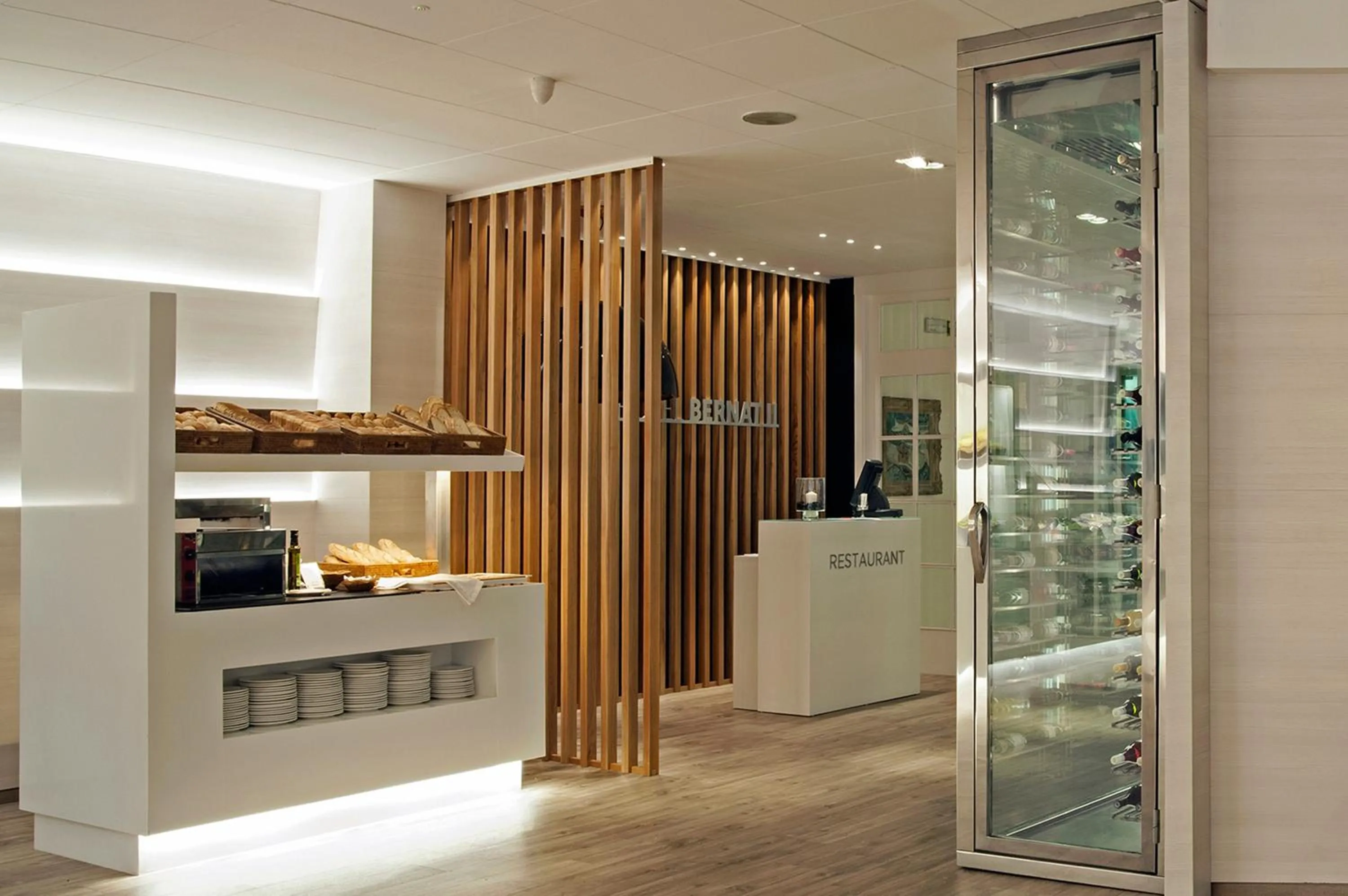 Restaurant/places to eat in Hotel Bernat II 4*Sup