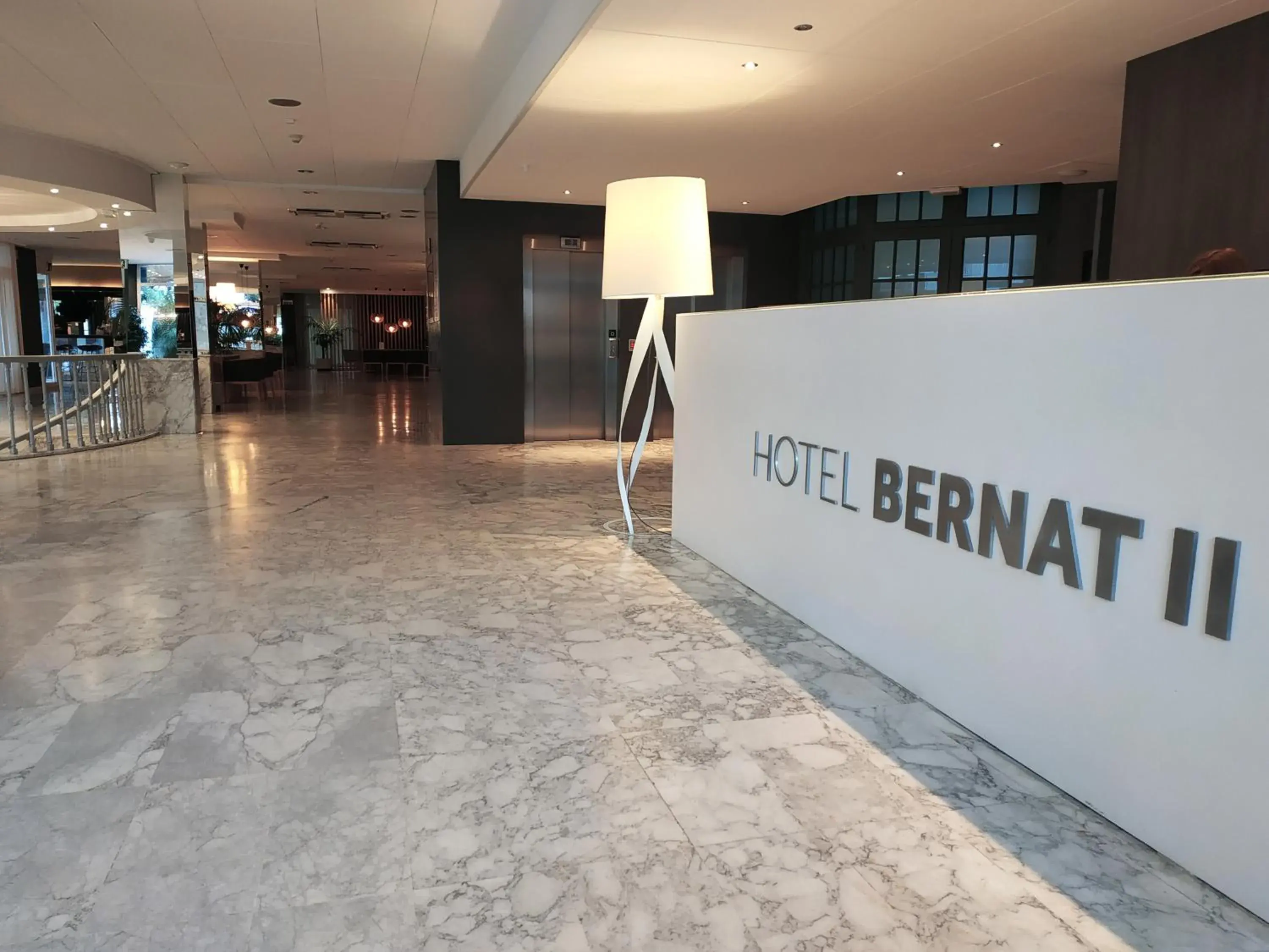 Lobby or reception in Hotel Bernat II 4*Sup Lobby or reception in Hotel Bernat II 4*Sup