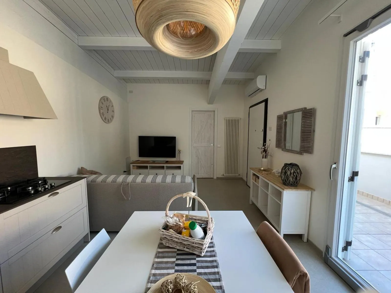 Communal lounge/ TV room, Bed in Appartamento Tra Cielo e Mare Cesenatico