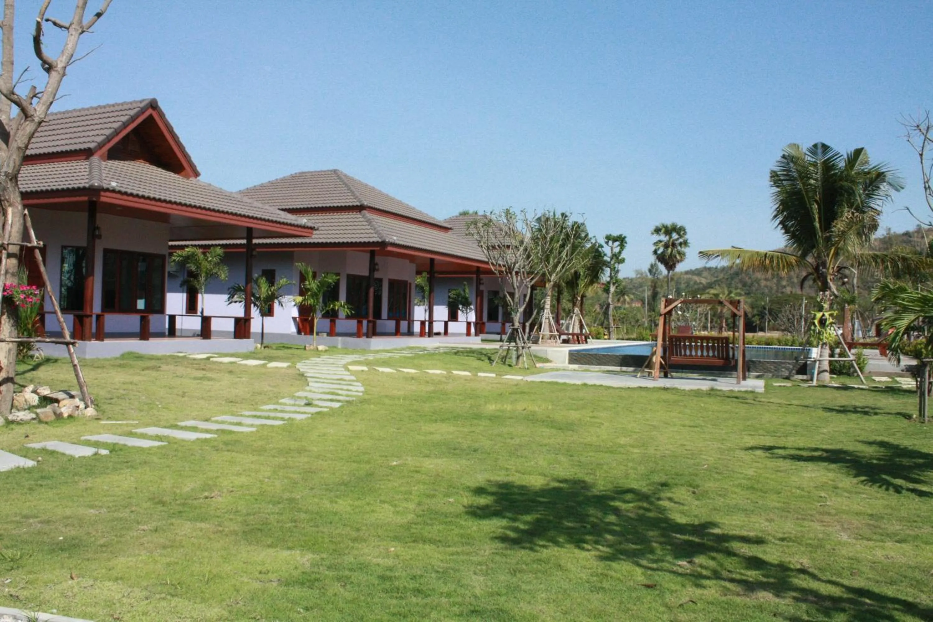Garden view in Waterside Resort