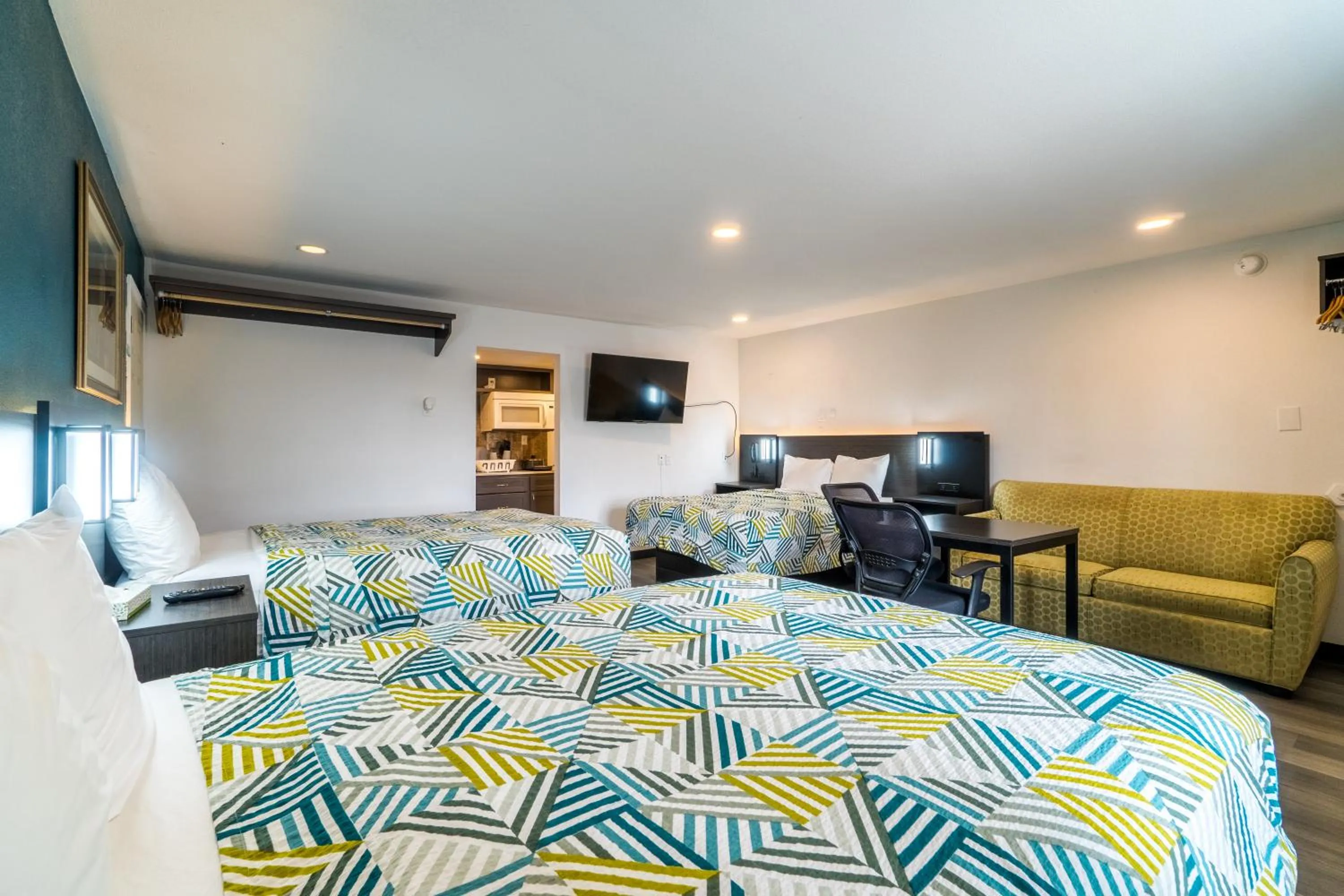 Bed in Town Place Studio