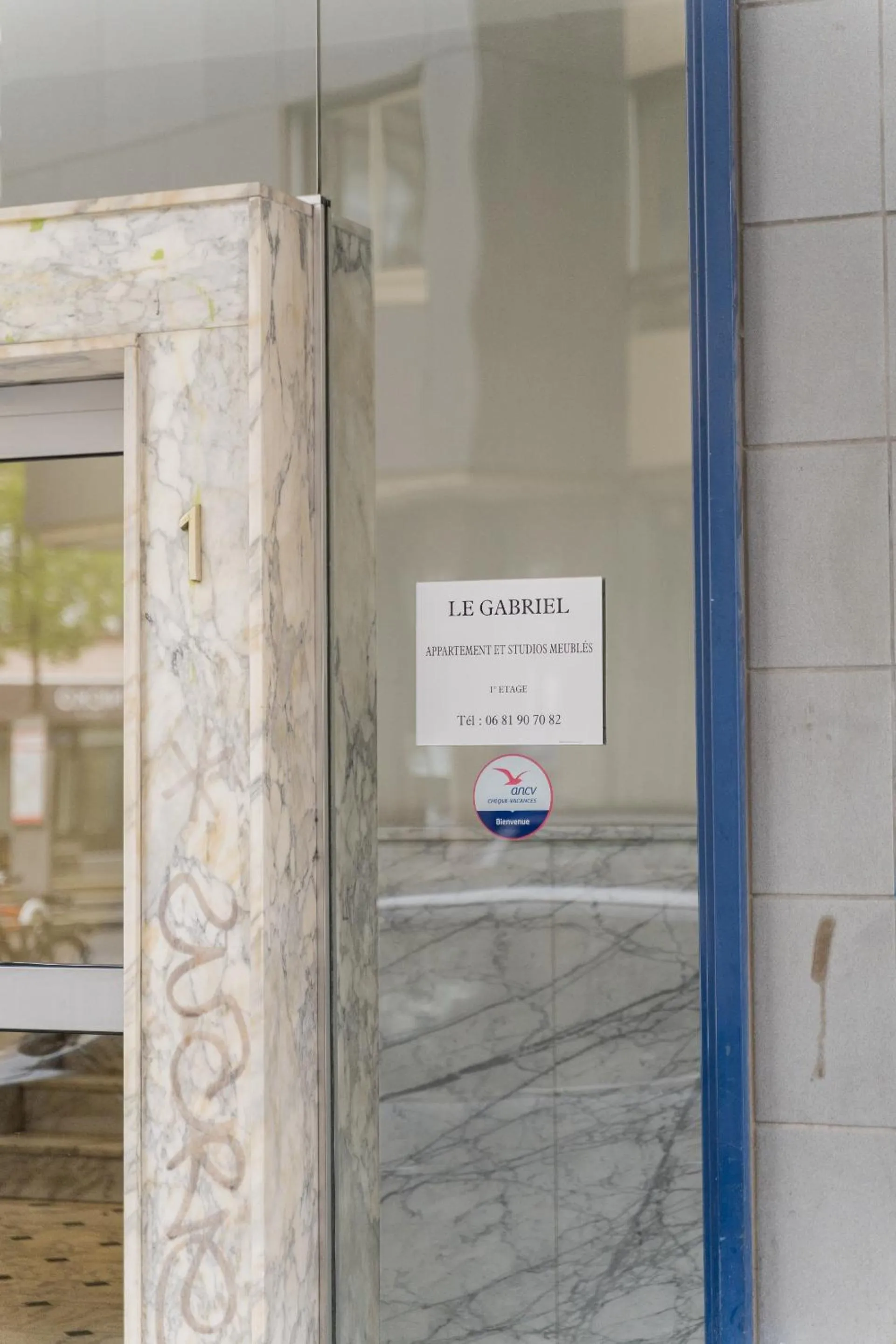 Facade/entrance in Le Gabriel - STRASBOURG