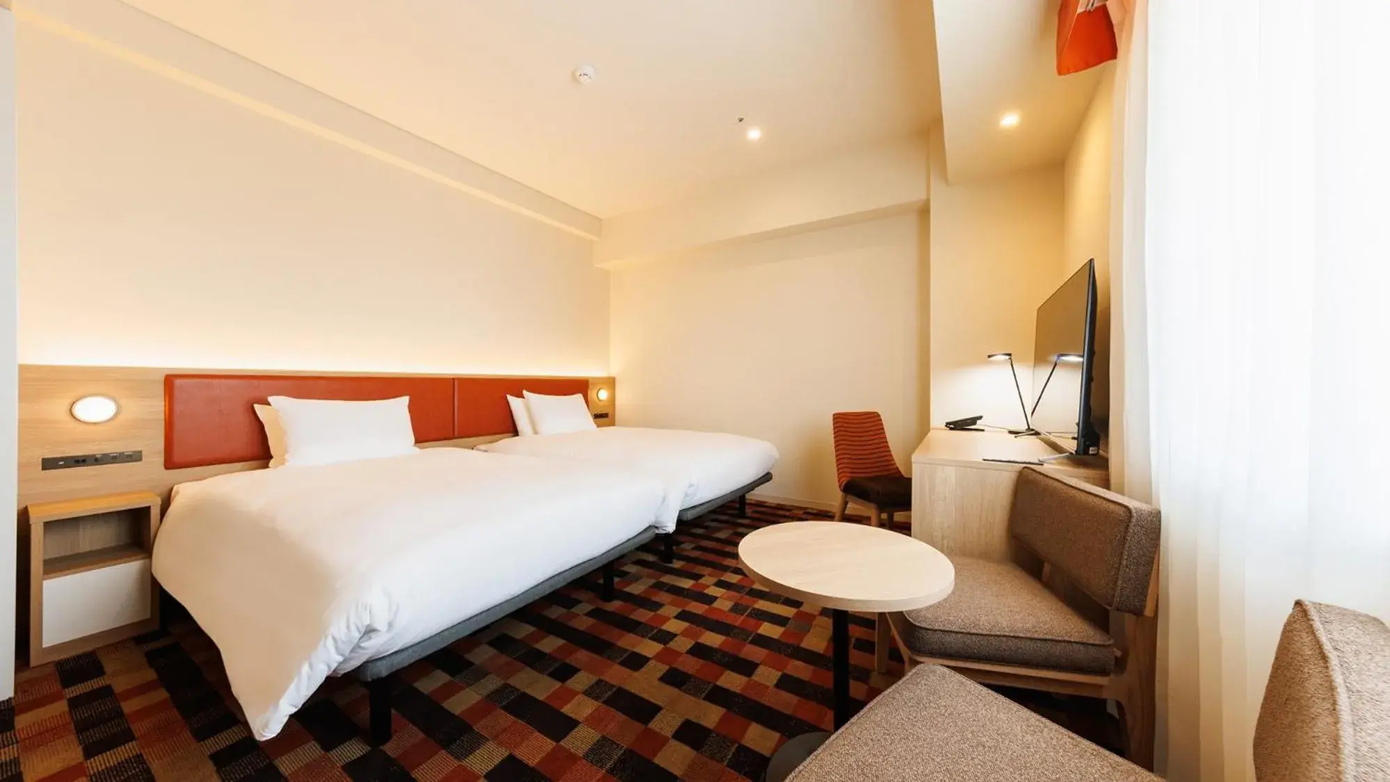 Bed in JR-East Hotel Mets Koenji Bed in JR-East Hotel Mets Koenji