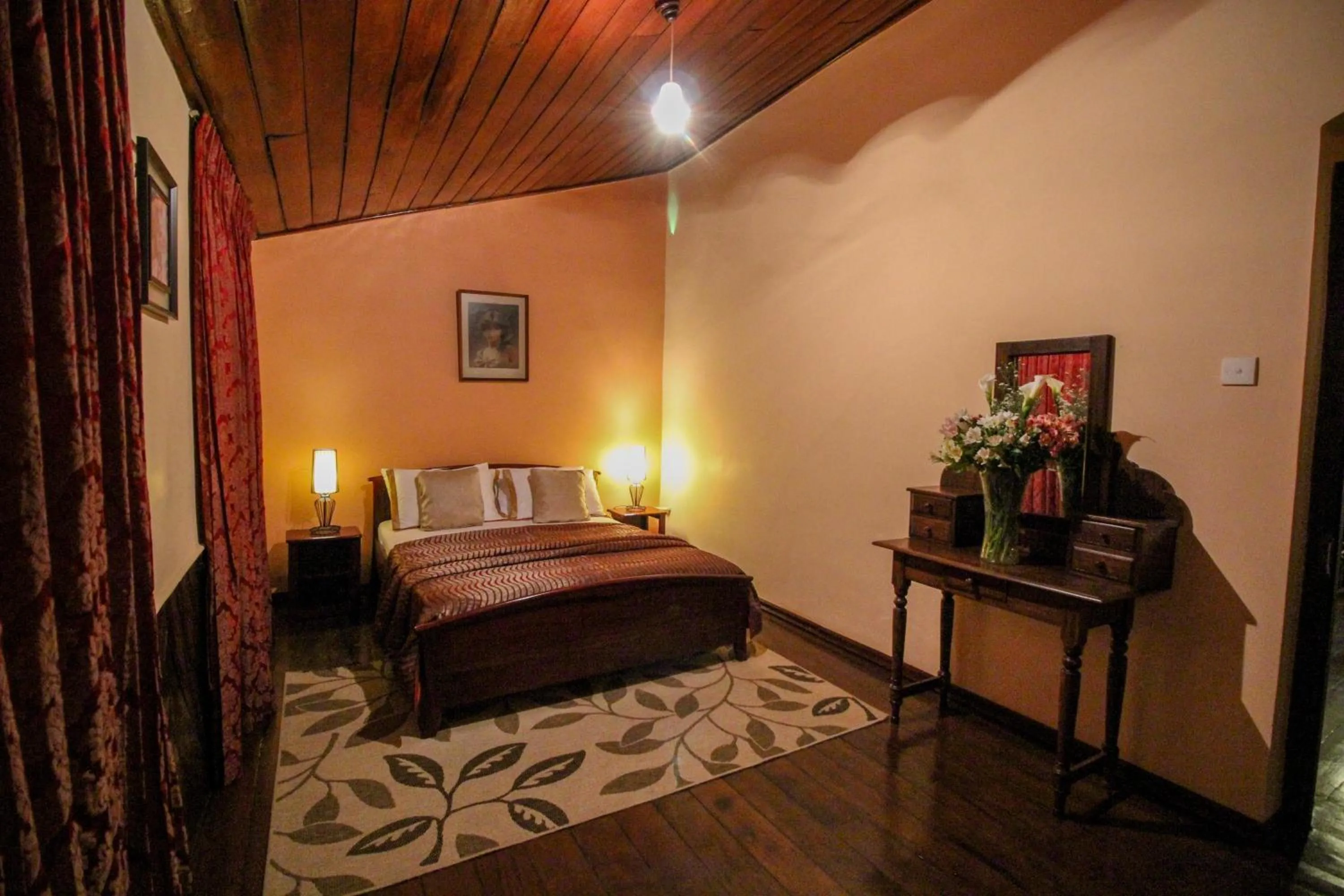 Bedroom, Bed in Brockenhurst Bungalow