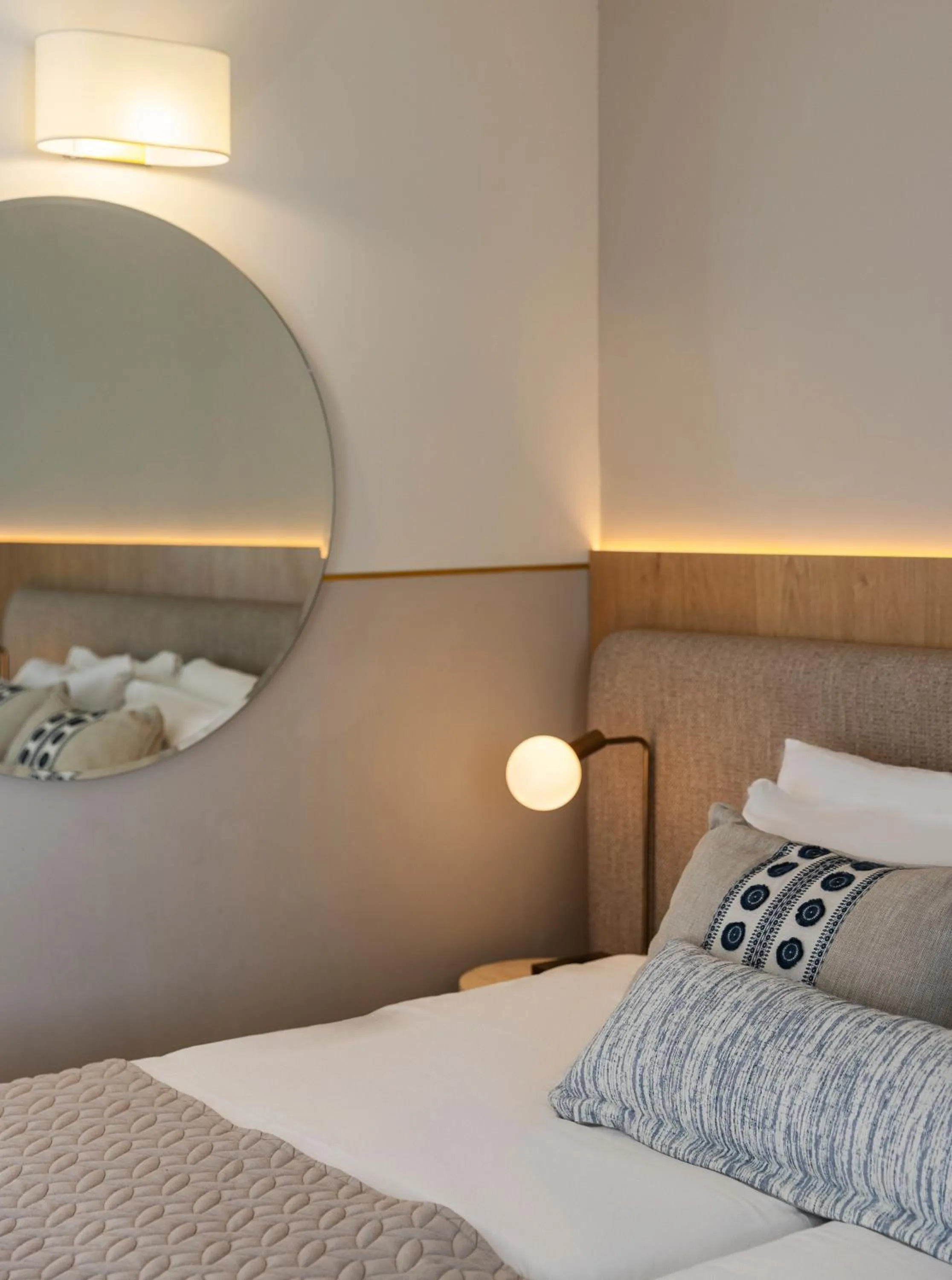 Bed in King Solomon Hotel Tiberias