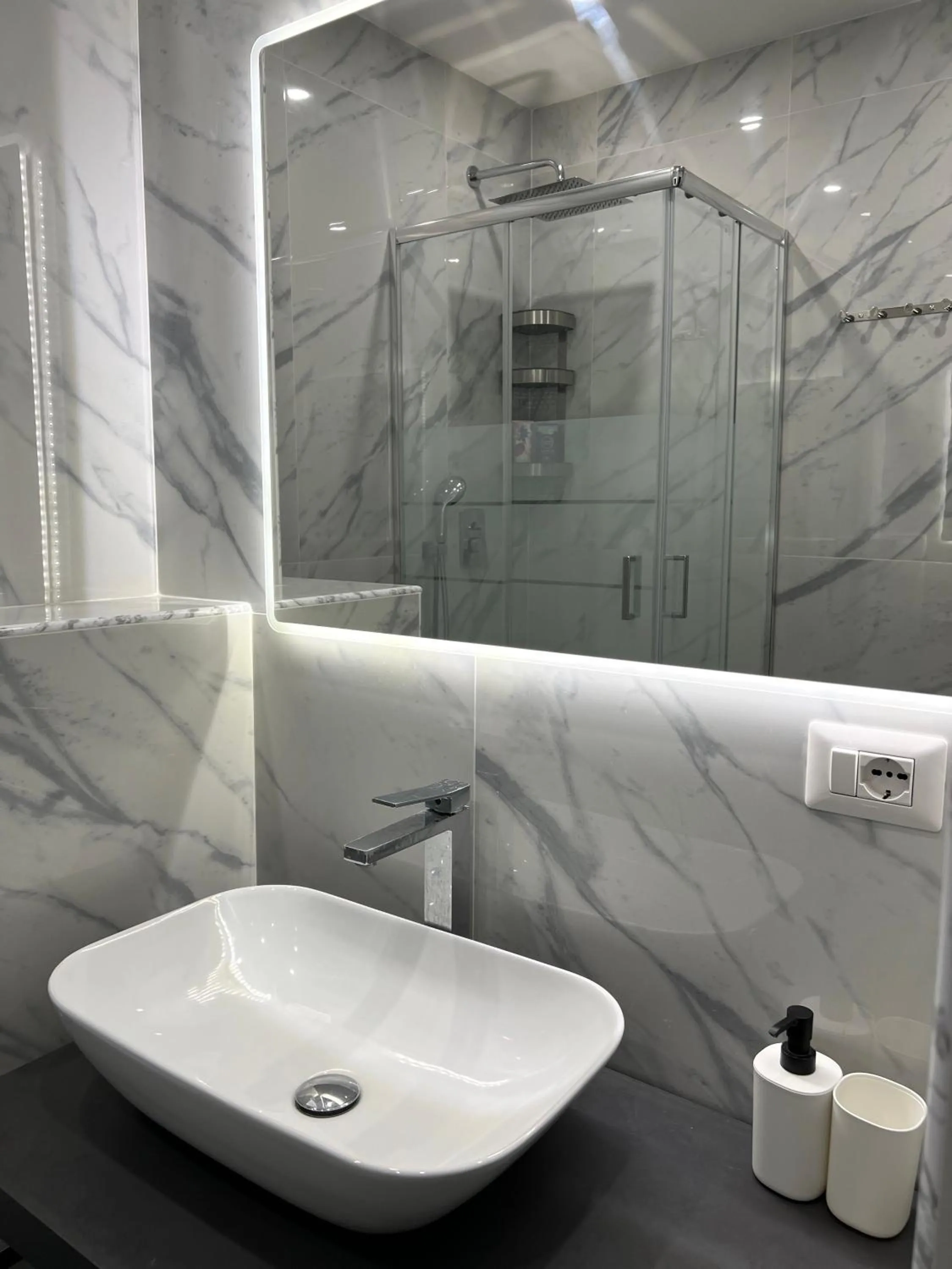 Bathroom in BACARDI Lungomare - Modern apartment near the sea
