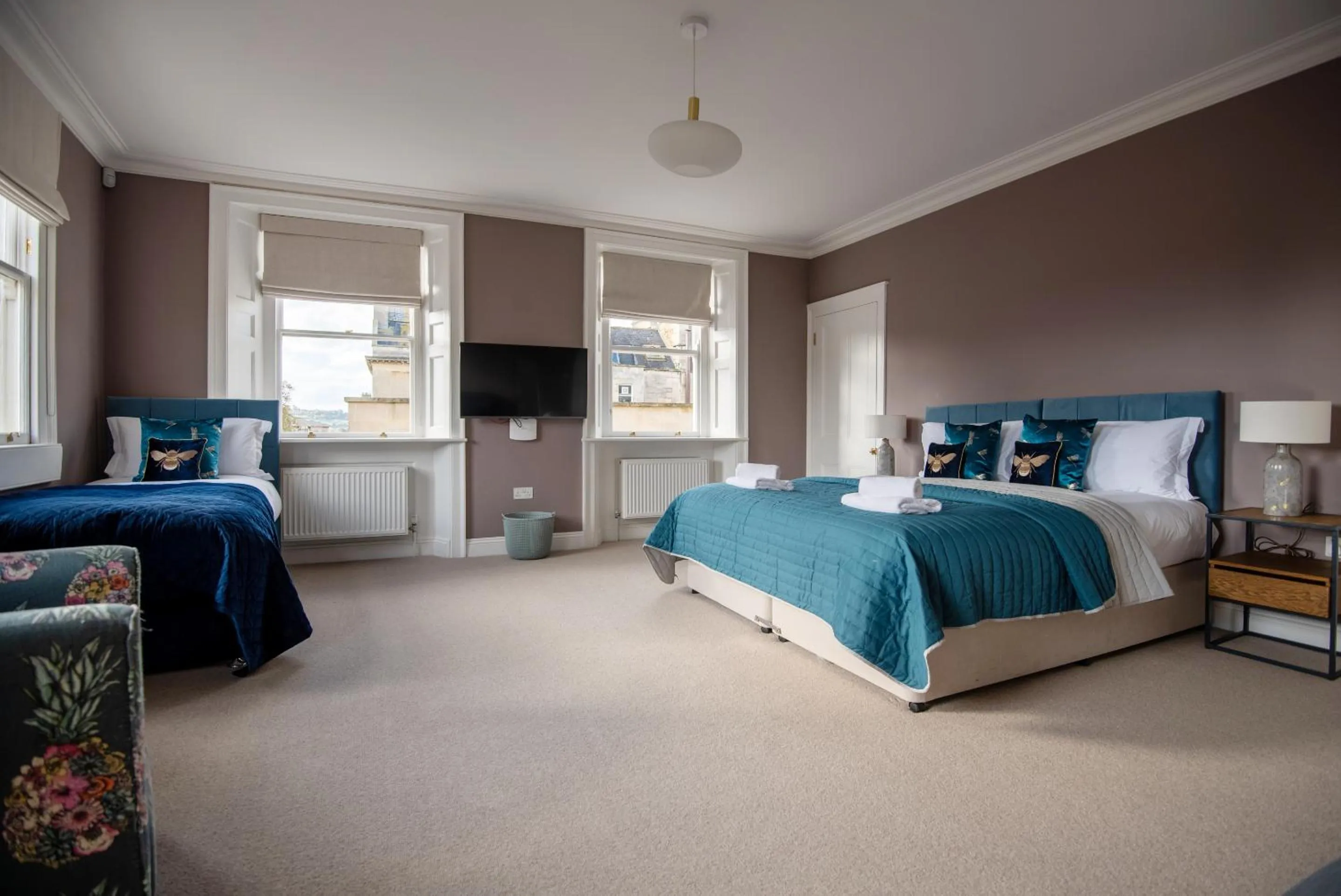 Bedroom, Bed in Dream Stays Bath - Barton House