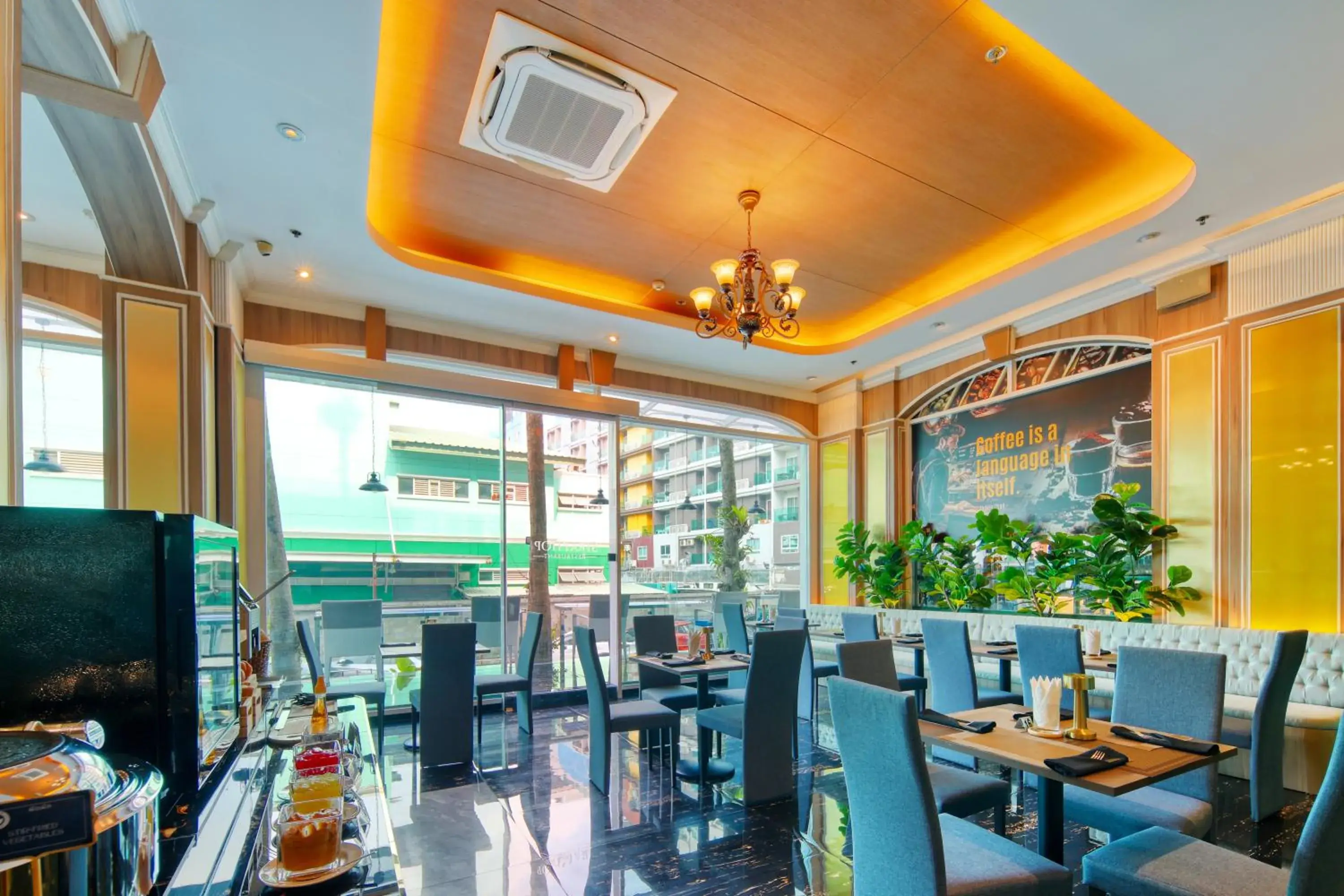 Restaurant/places to eat in Sira Grande Hotel & Spa, Patong Restaurant/places to eat in Sira Grande Hotel & Spa, Patong