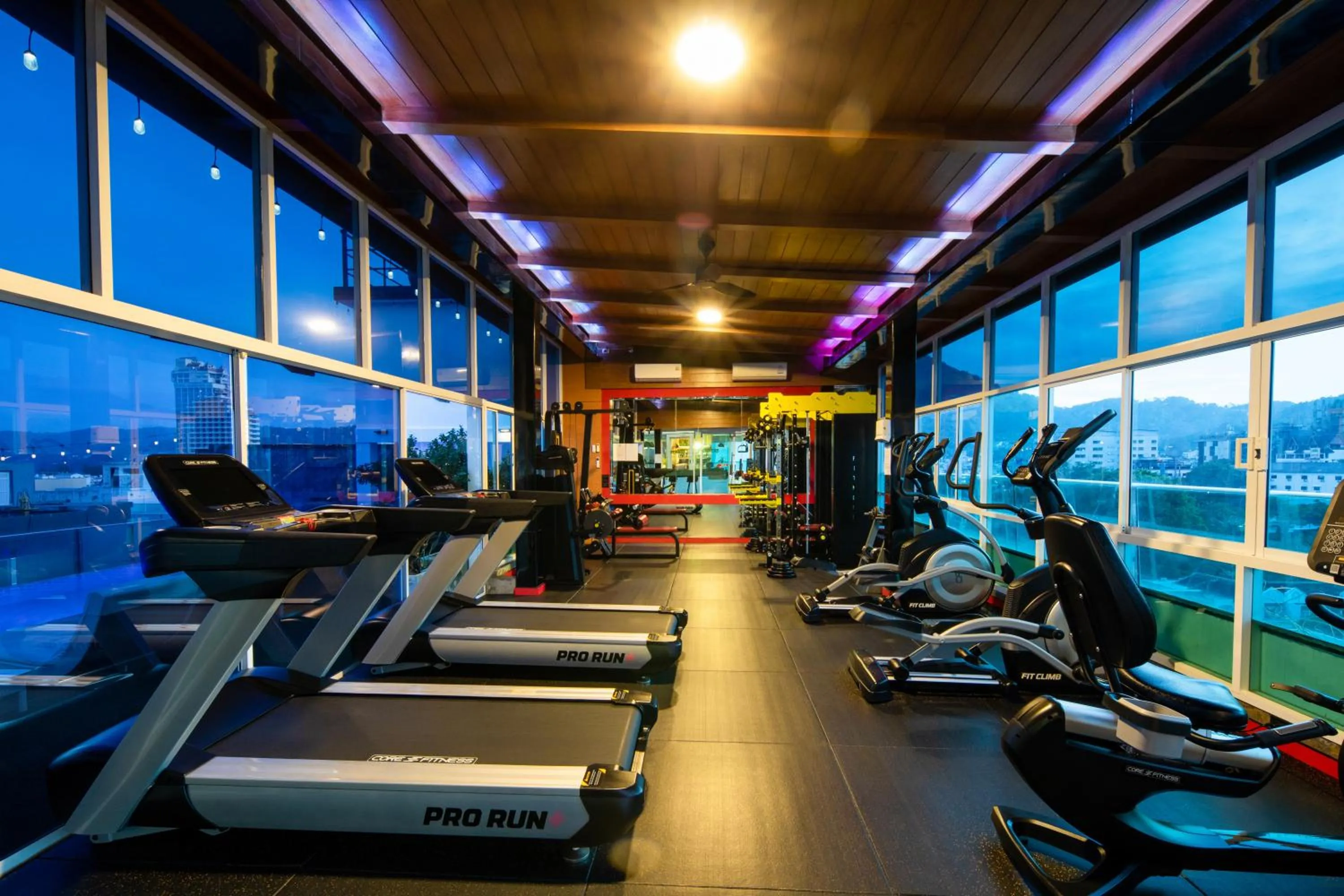 Fitness centre/facilities in Sira Grande Hotel & Spa, Patong