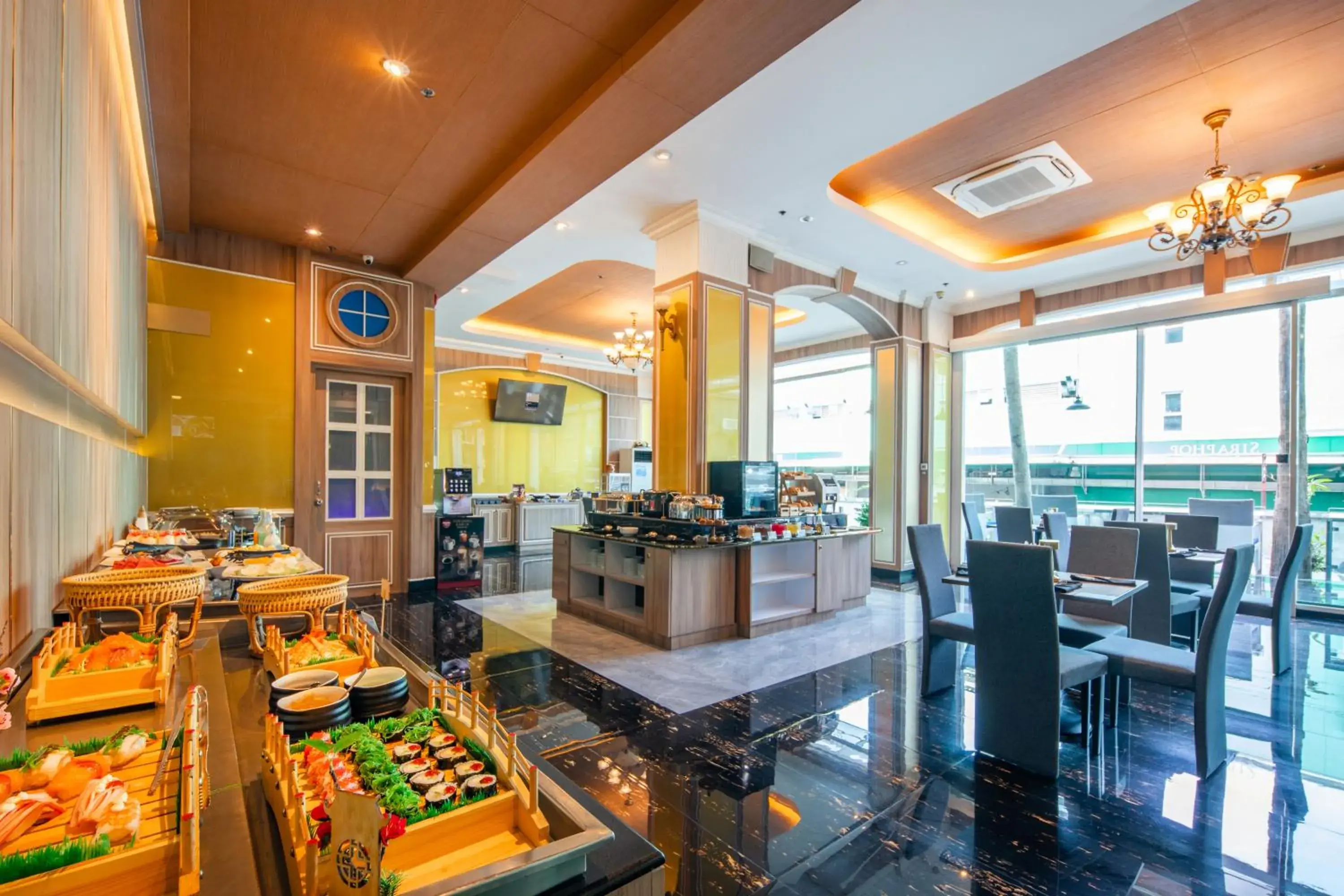 Restaurant/places to eat in Sira Grande Hotel & Spa, Patong Restaurant/places to eat in Sira Grande Hotel & Spa, Patong