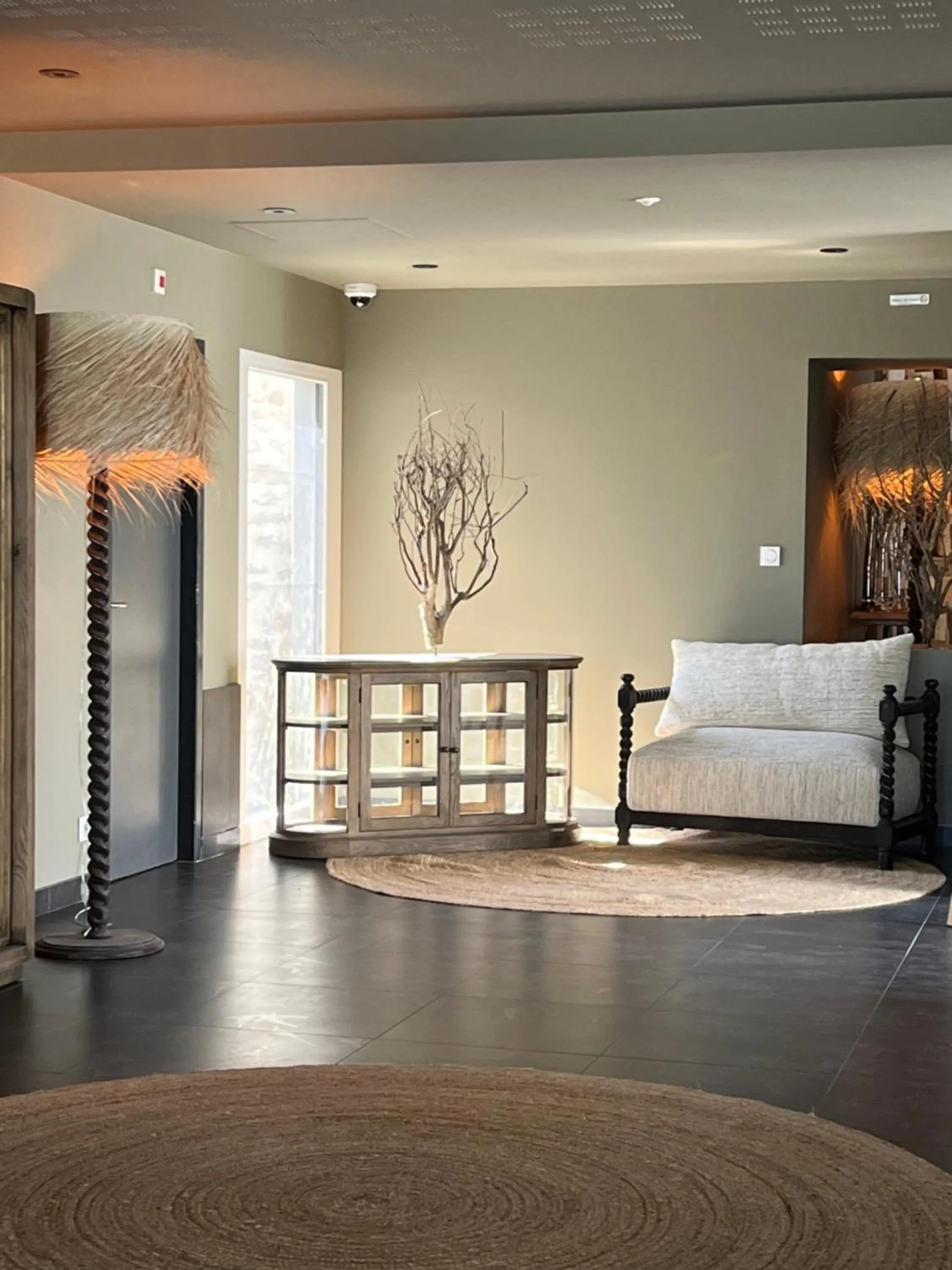 Property building, Bed in Cit'Hôtel le Relais Boisniard