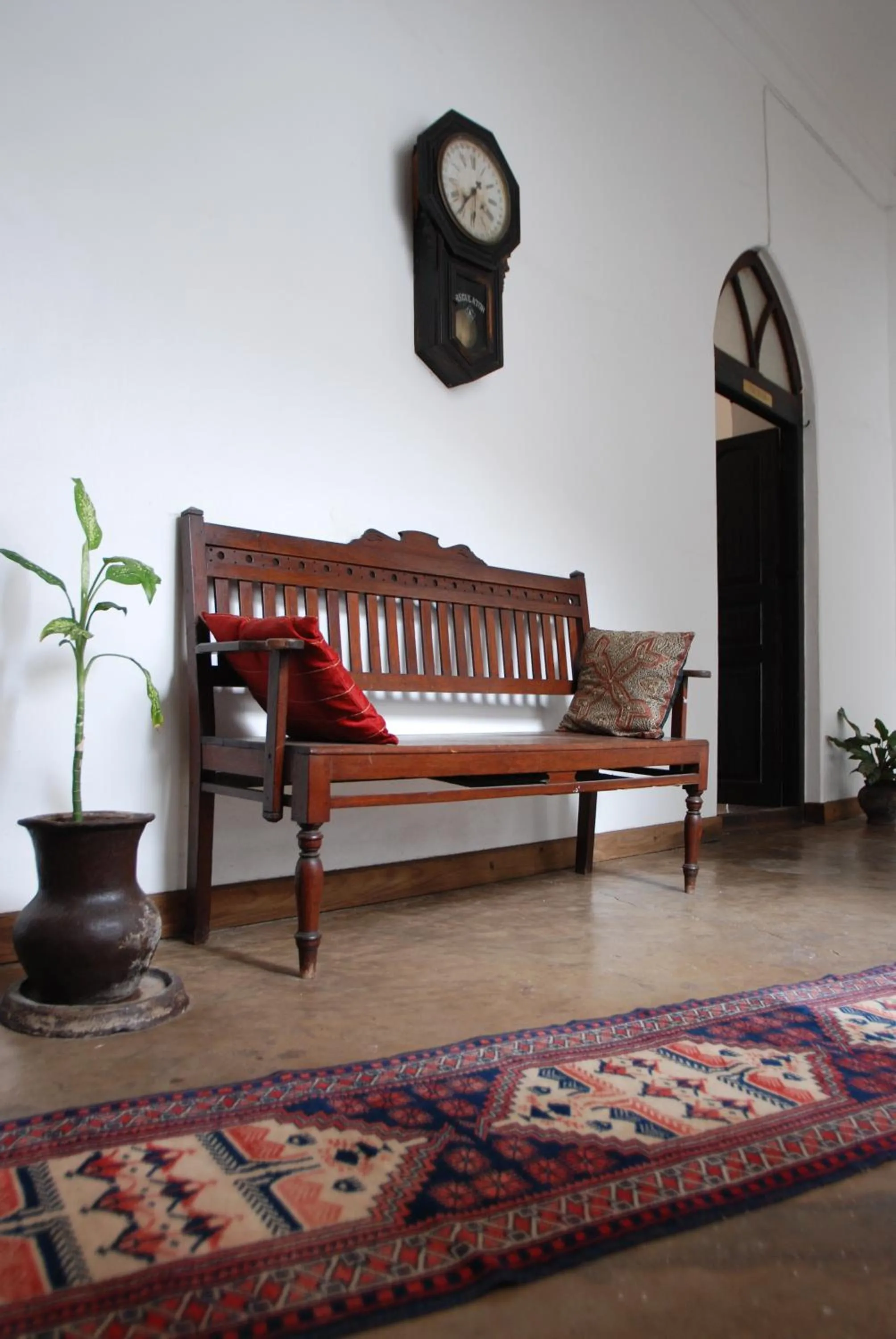 Area and facilities in Zanzibar Coffee House