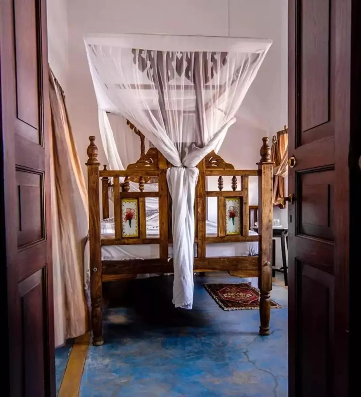 Bed in Zanzibar Coffee House