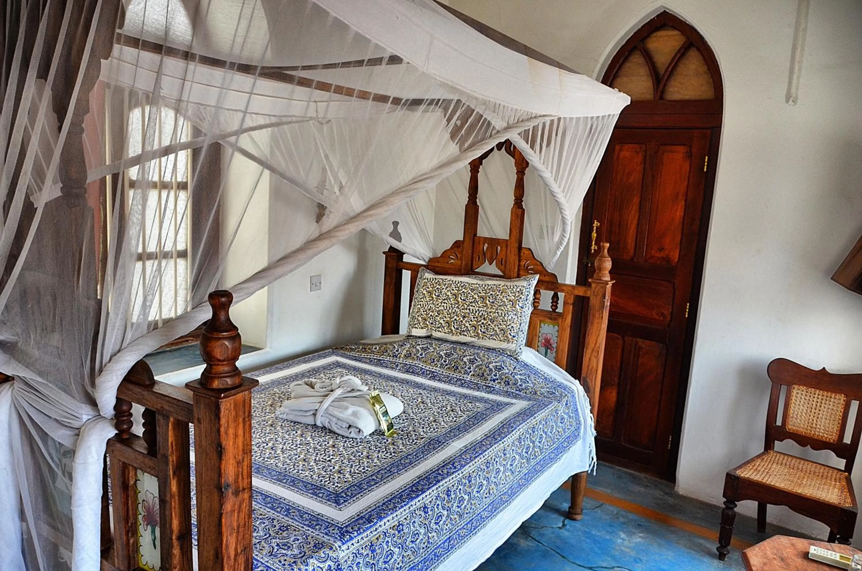 Bed in Zanzibar Coffee House
