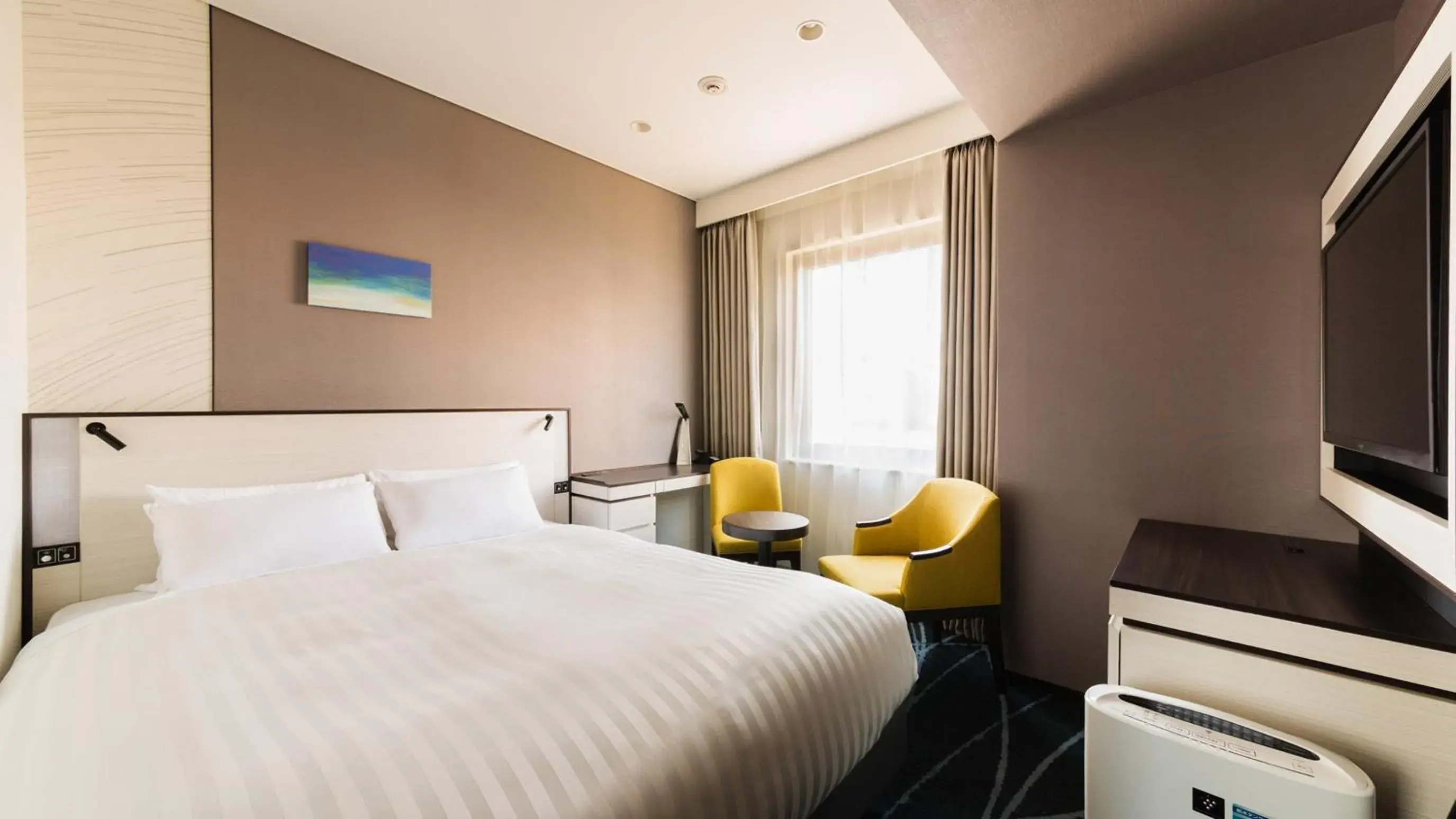 Bed in JR-East Hotel Mets Musashisakaii Bed in JR-East Hotel Mets Musashisakaii