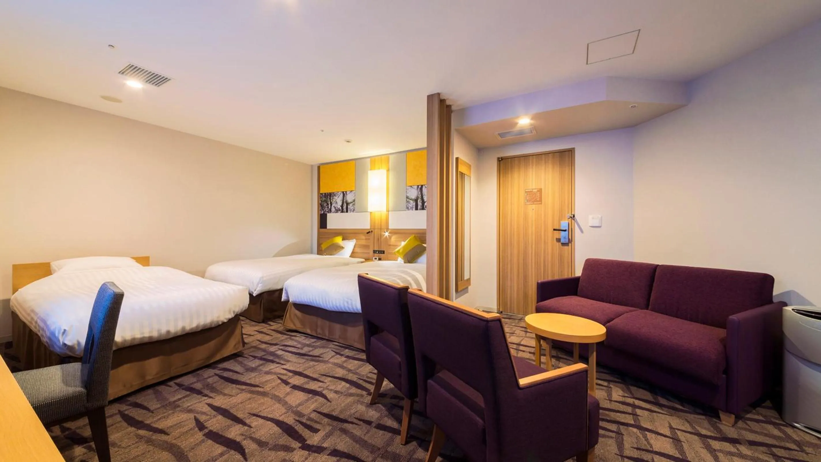 Bed in JR-East Hotel Mets Kokubunji