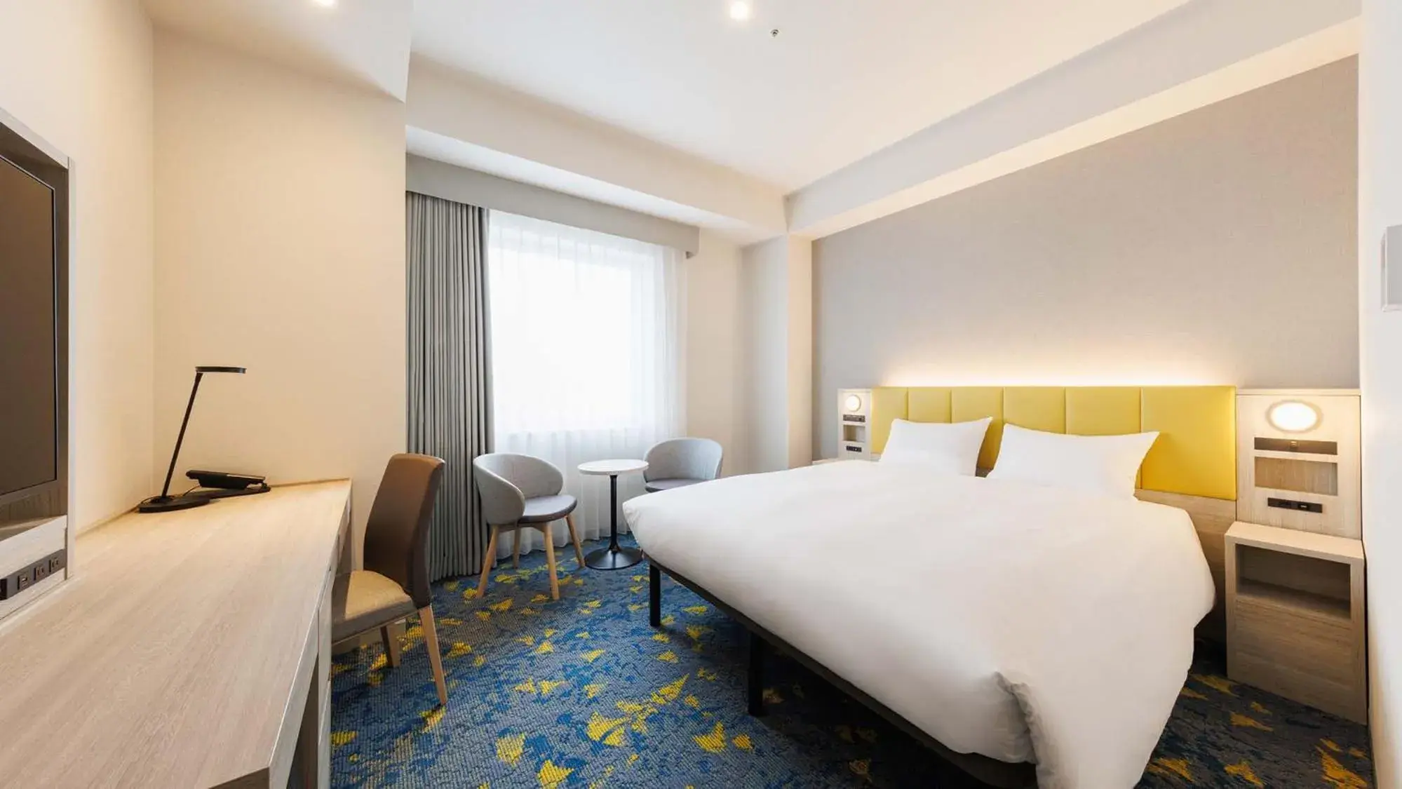 Bed in JR-East Hotel Mets Tachikawa Bed in JR-East Hotel Mets Tachikawa