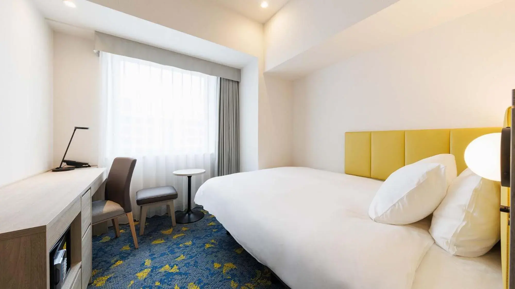 Bed in JR-East Hotel Mets Tachikawa Bed in JR-East Hotel Mets Tachikawa