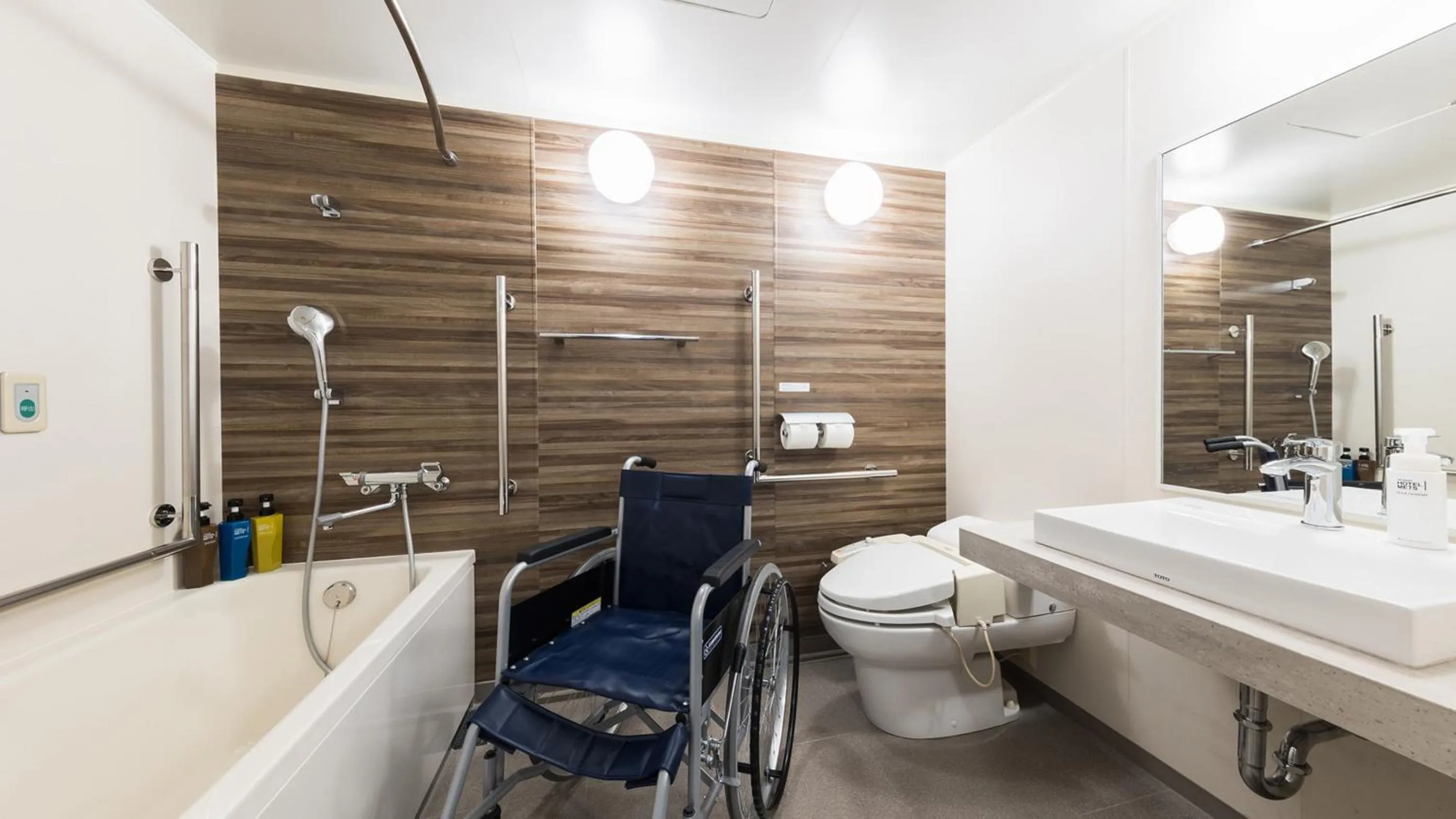 JR-East Hotel Mets Akabane