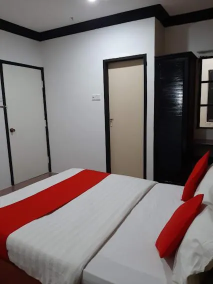 Bedroom, Bed in G CITY HOTEL